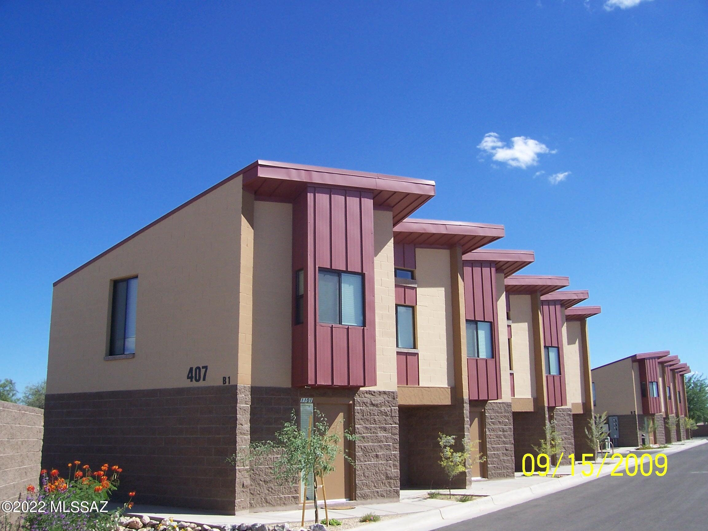 6 Units, (2 triplexes 2 story) Each unit is 2 BR/ 2.5 BA built in 2009. Each unit is approximately 1,074 sf. Two units rent for $850/ month and 4 units rent for $750/month