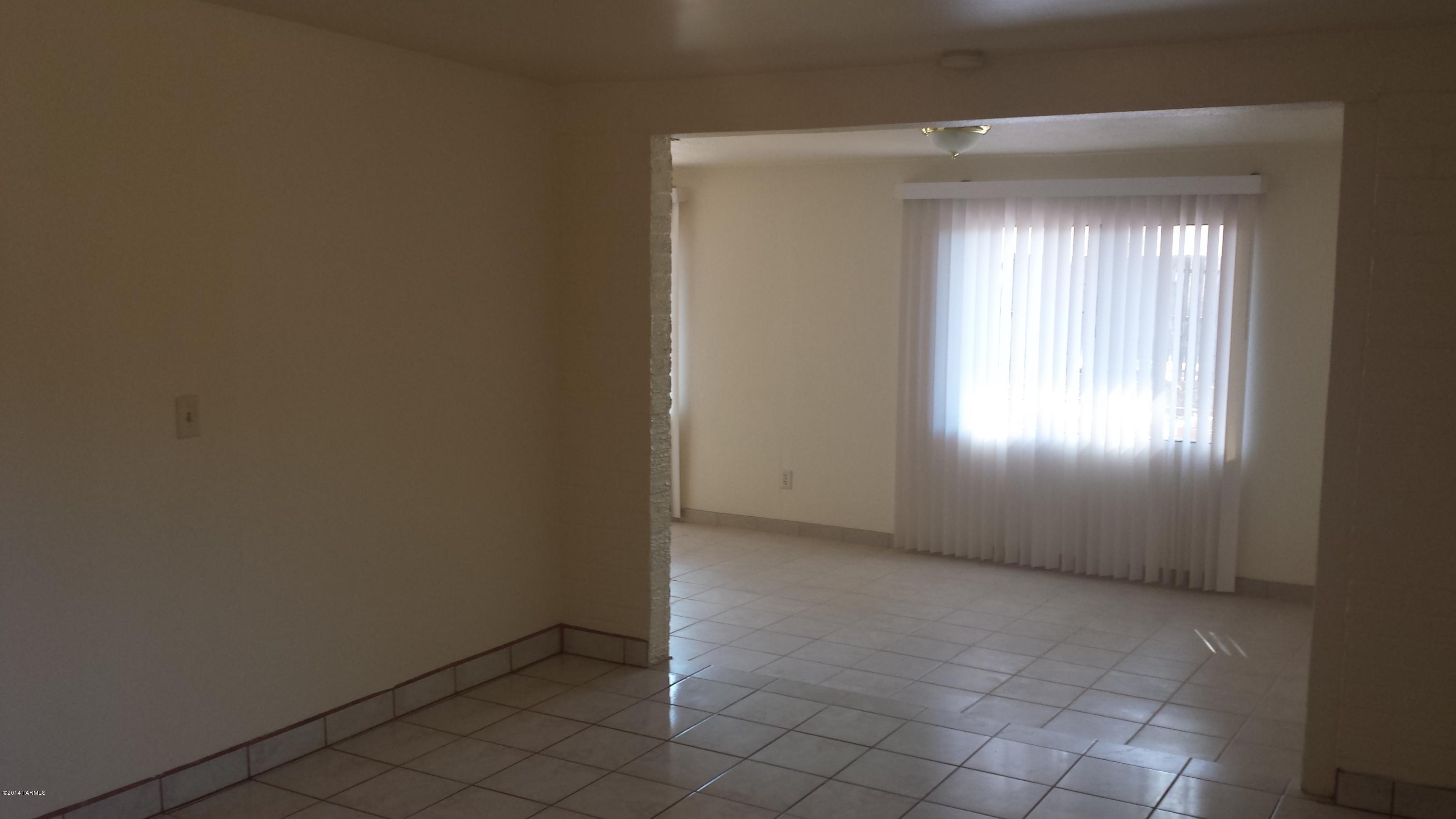 Hidden Hills East NO 3 (1-88) - Residential Lease
