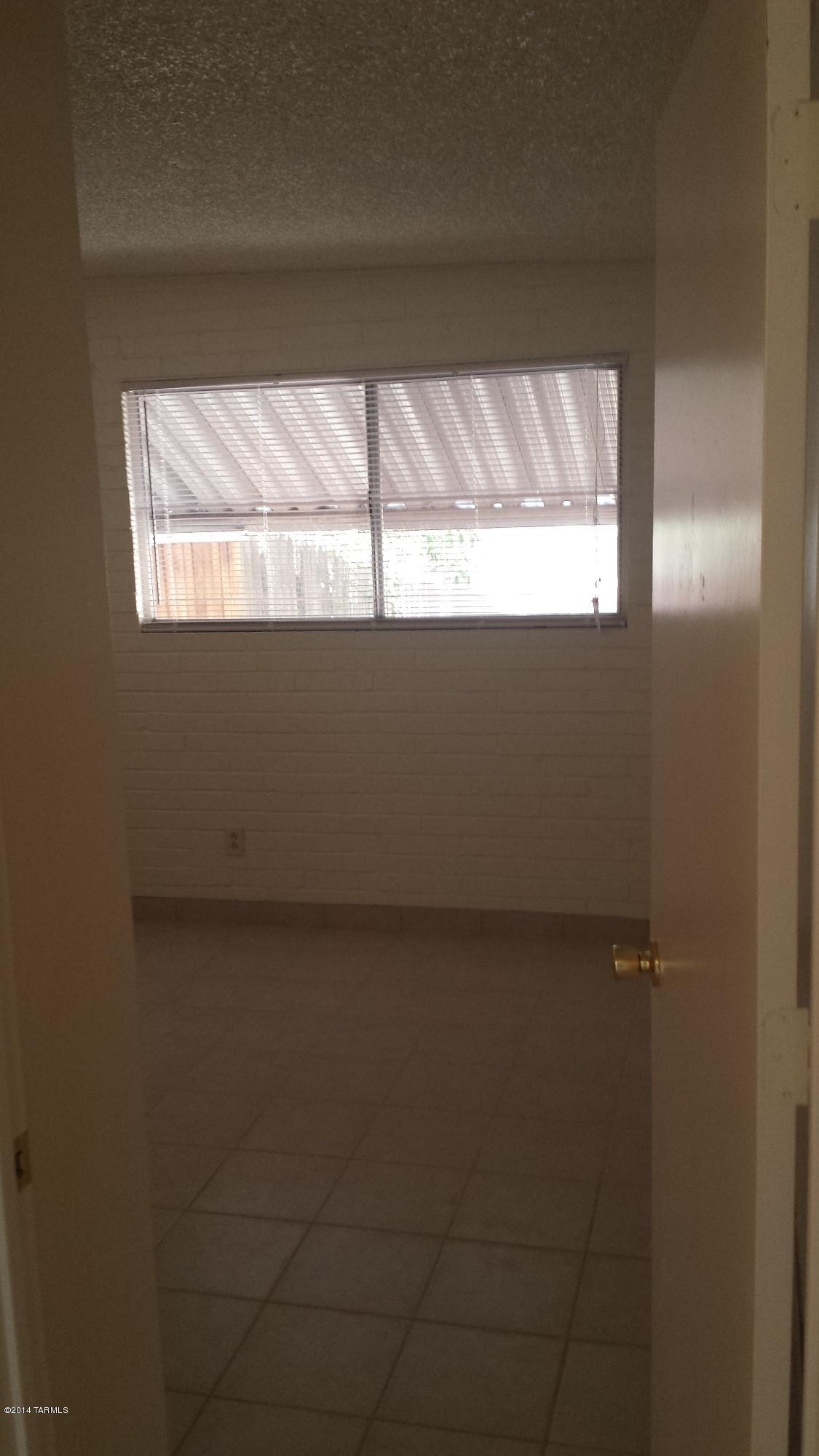 Hidden Hills East NO 3 (1-88) - Residential Lease