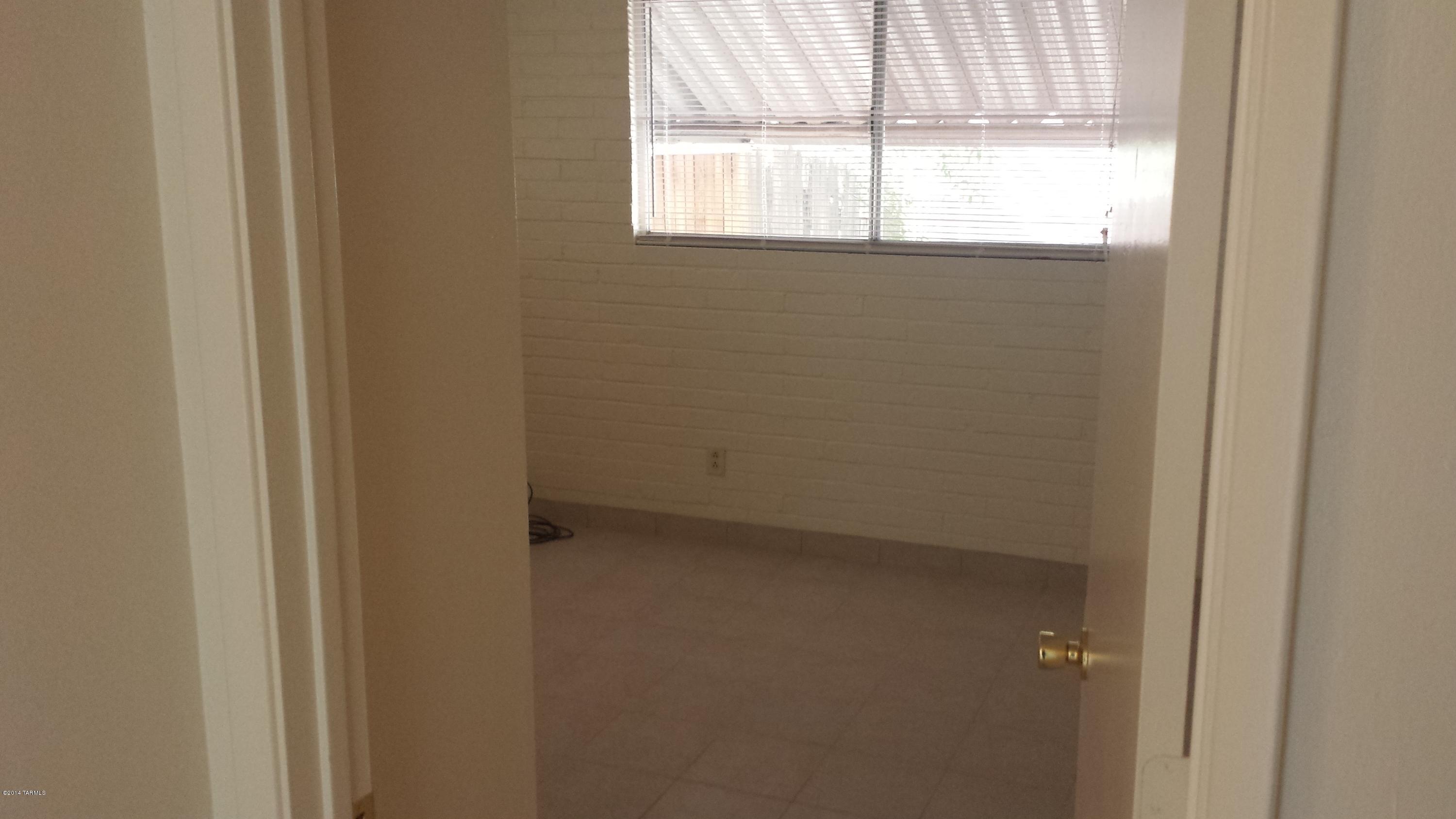 Hidden Hills East NO 3 (1-88) - Residential Lease
