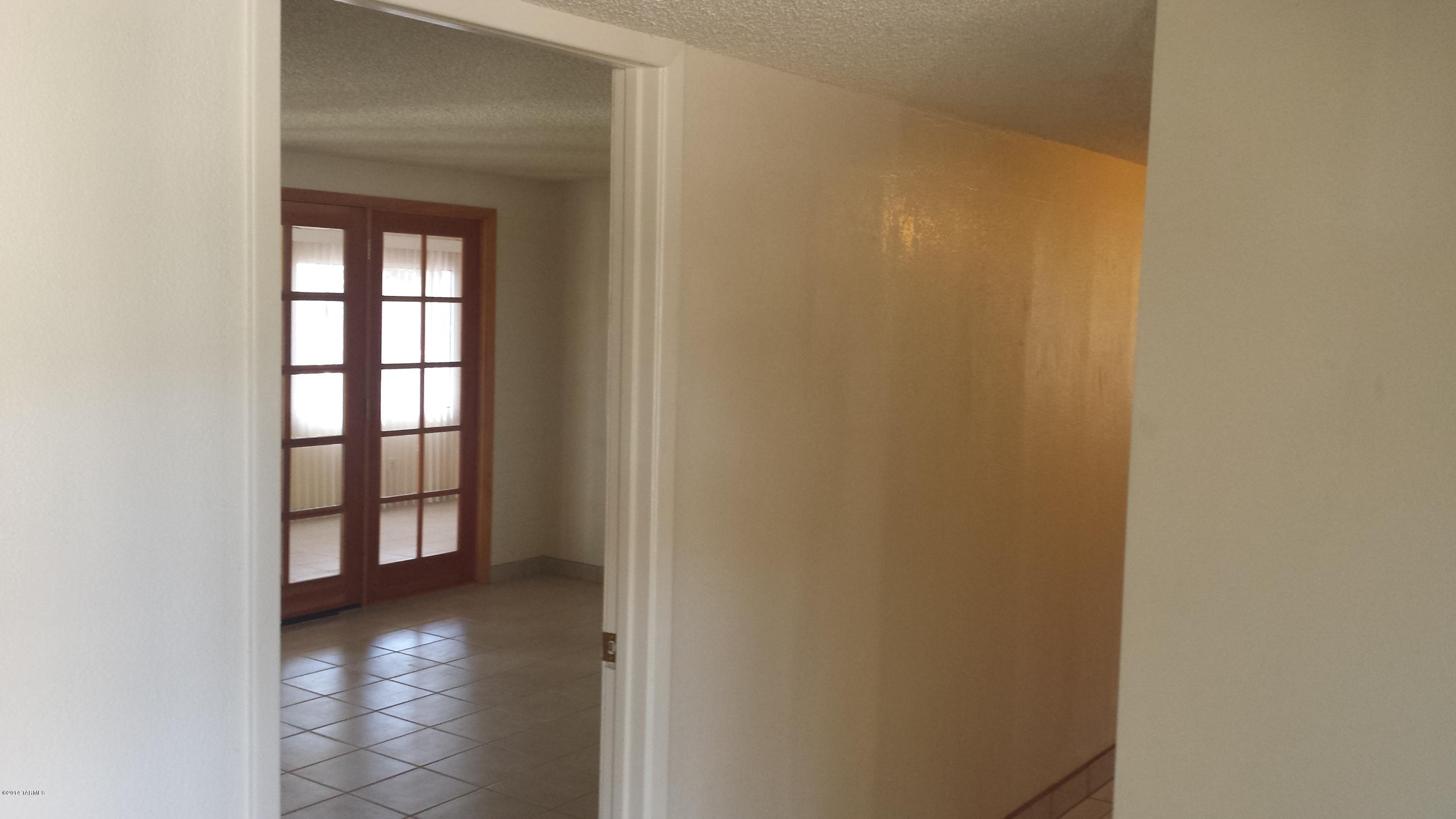 Hidden Hills East NO 3 (1-88) - Residential Lease