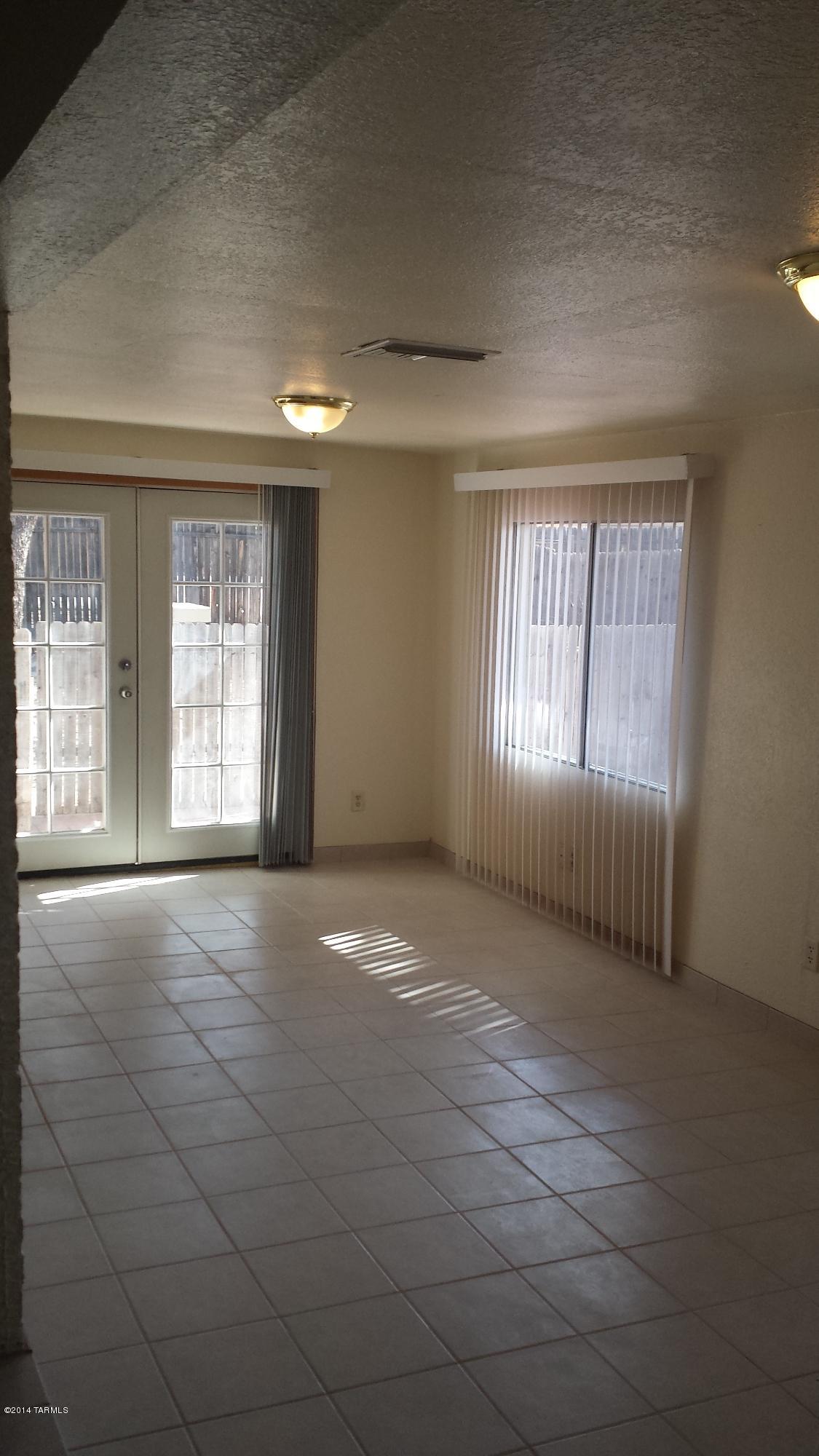 Hidden Hills East NO 3 (1-88) - Residential Lease