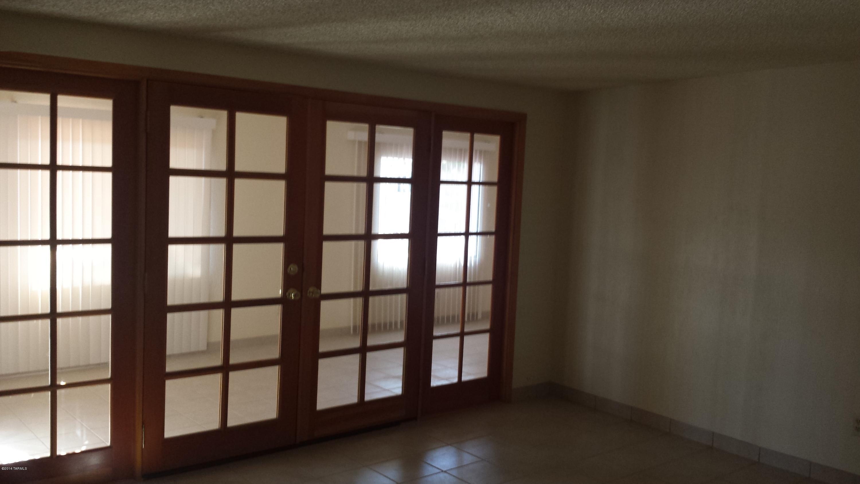 Hidden Hills East NO 3 (1-88) - Residential Lease