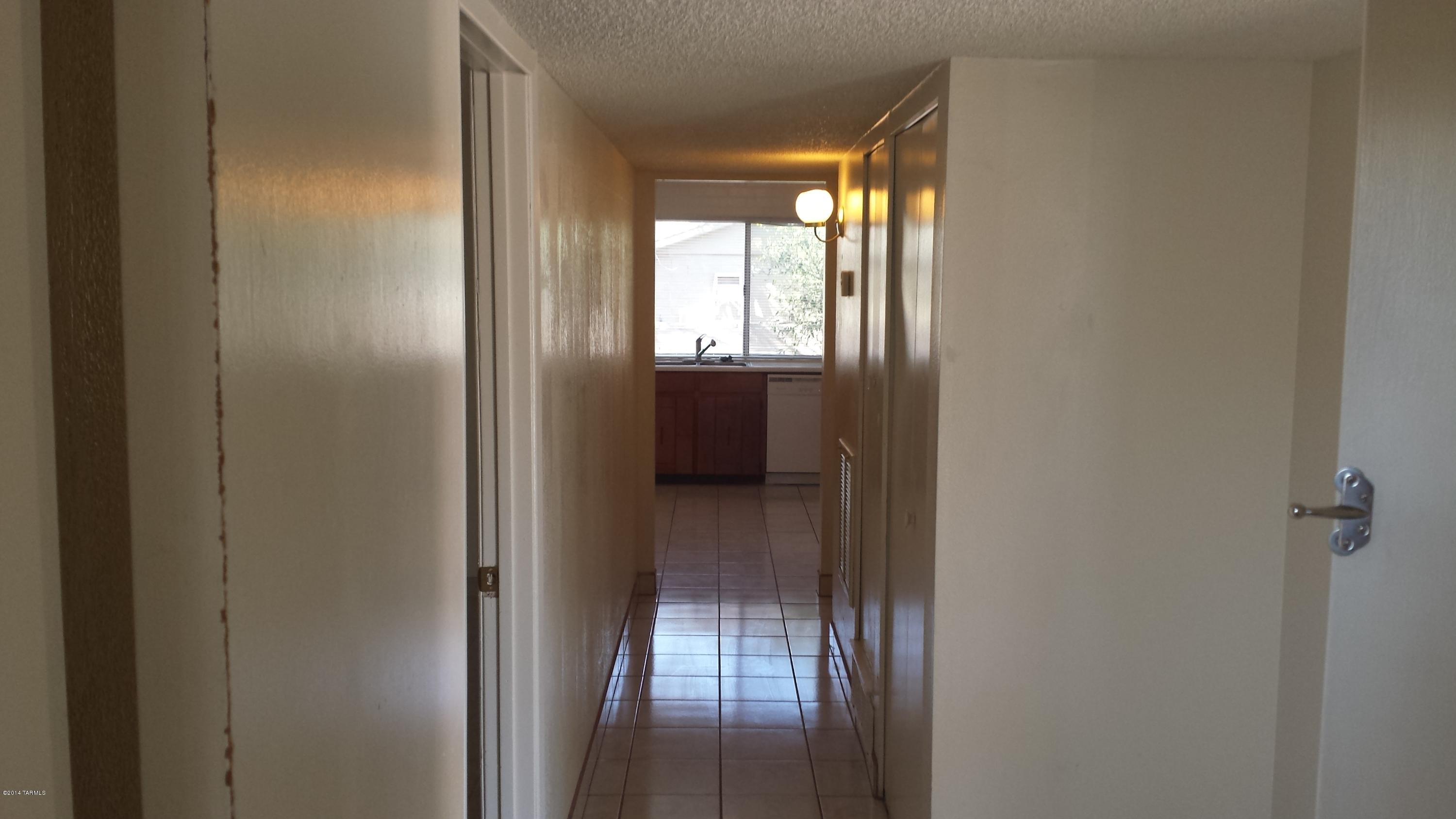 Hidden Hills East NO 3 (1-88) - Residential Lease