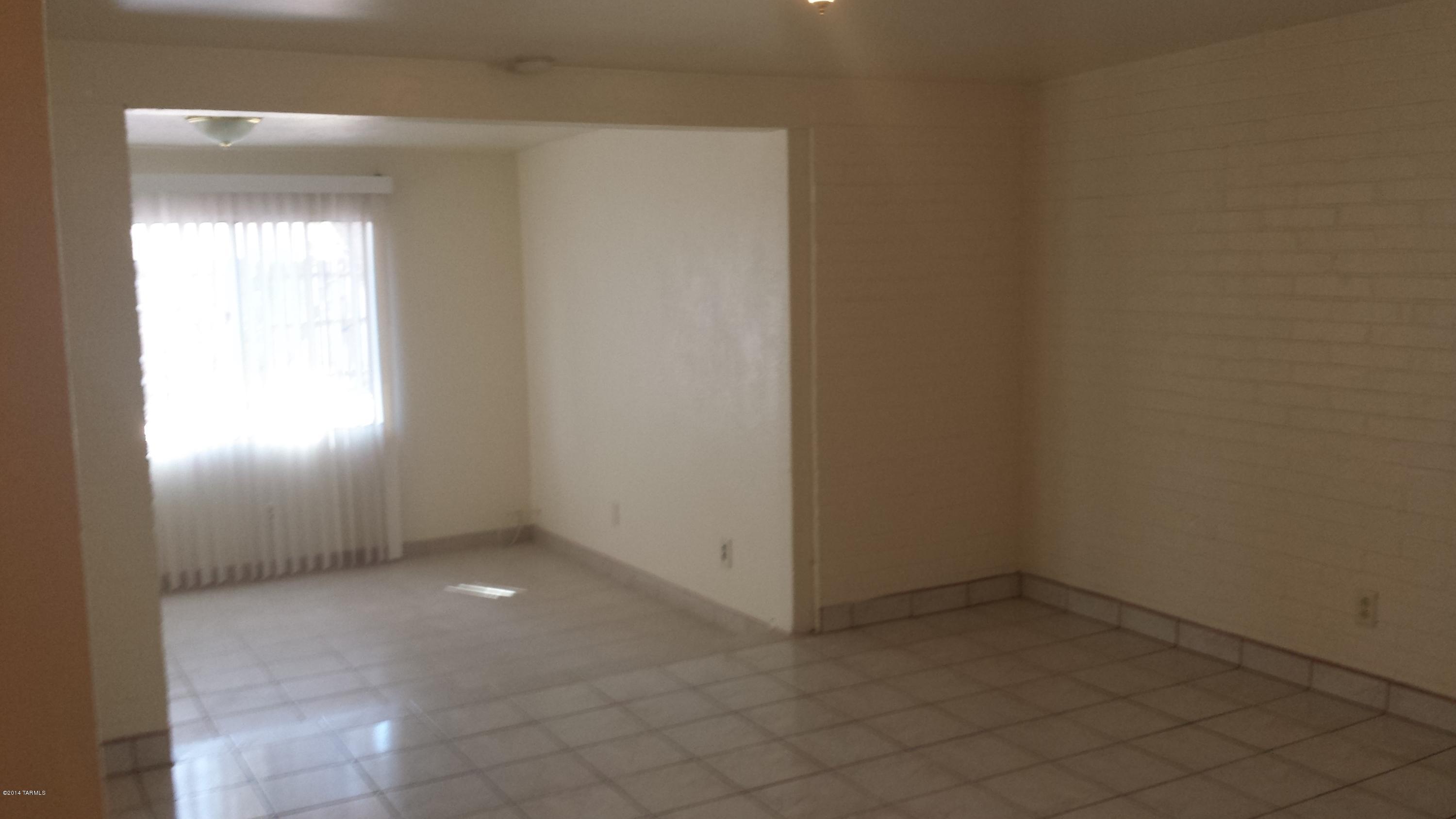 Hidden Hills East NO 3 (1-88) - Residential Lease