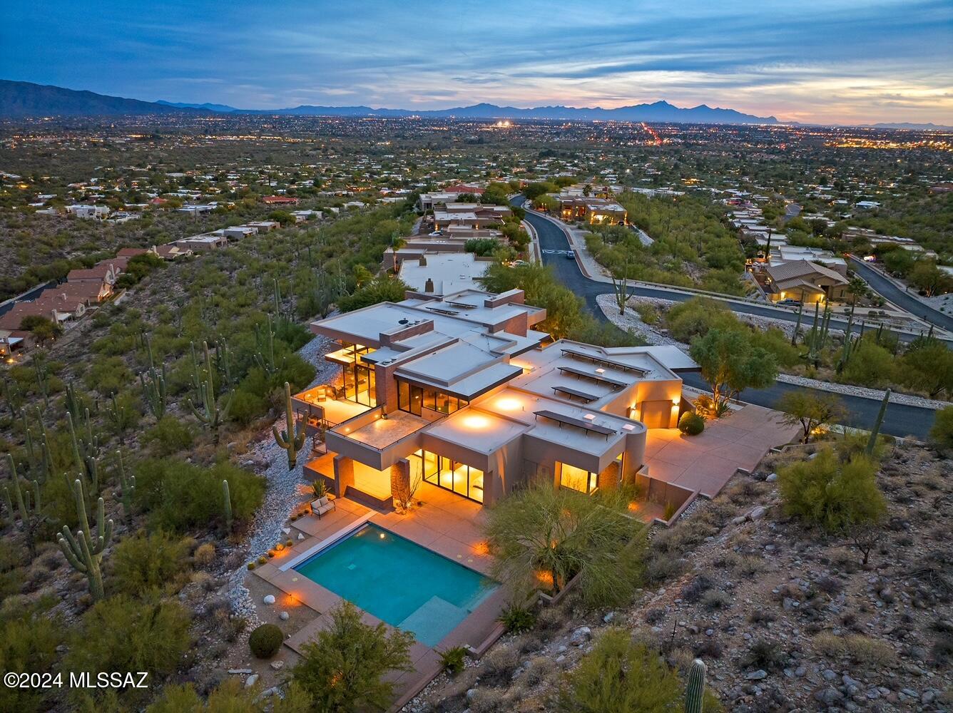 Sabino Mountain (1-290) - Residential