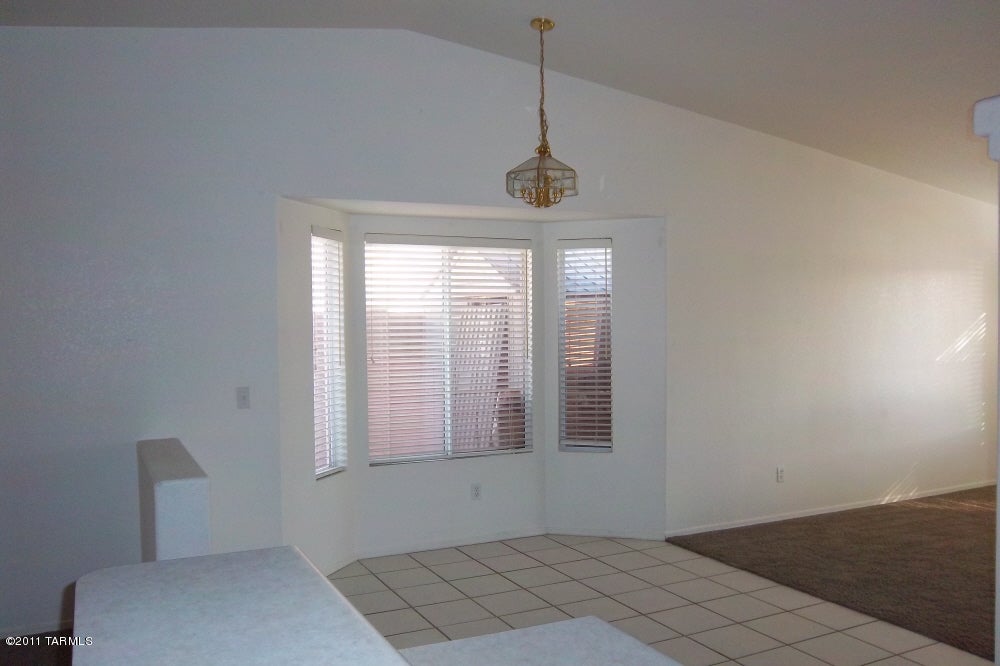 Sunrise Meadow At Rita Ranch (1-135) - Residential Lease
