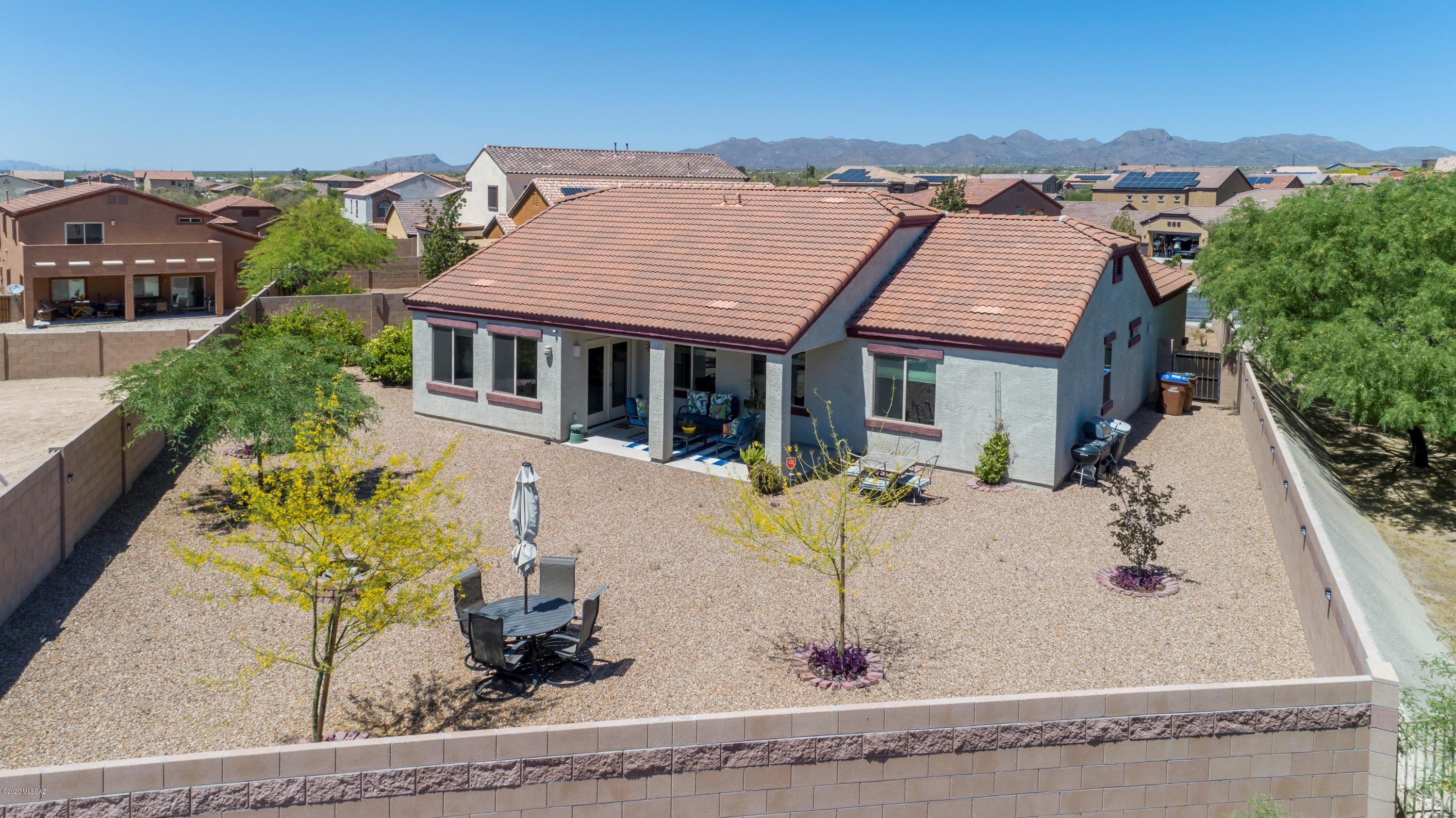 Oasis Hills - Residential
