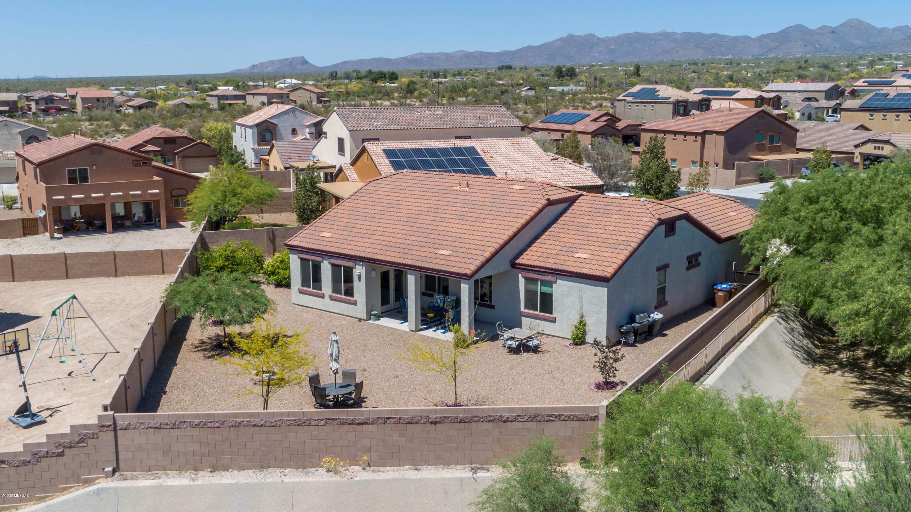 Oasis Hills - Residential