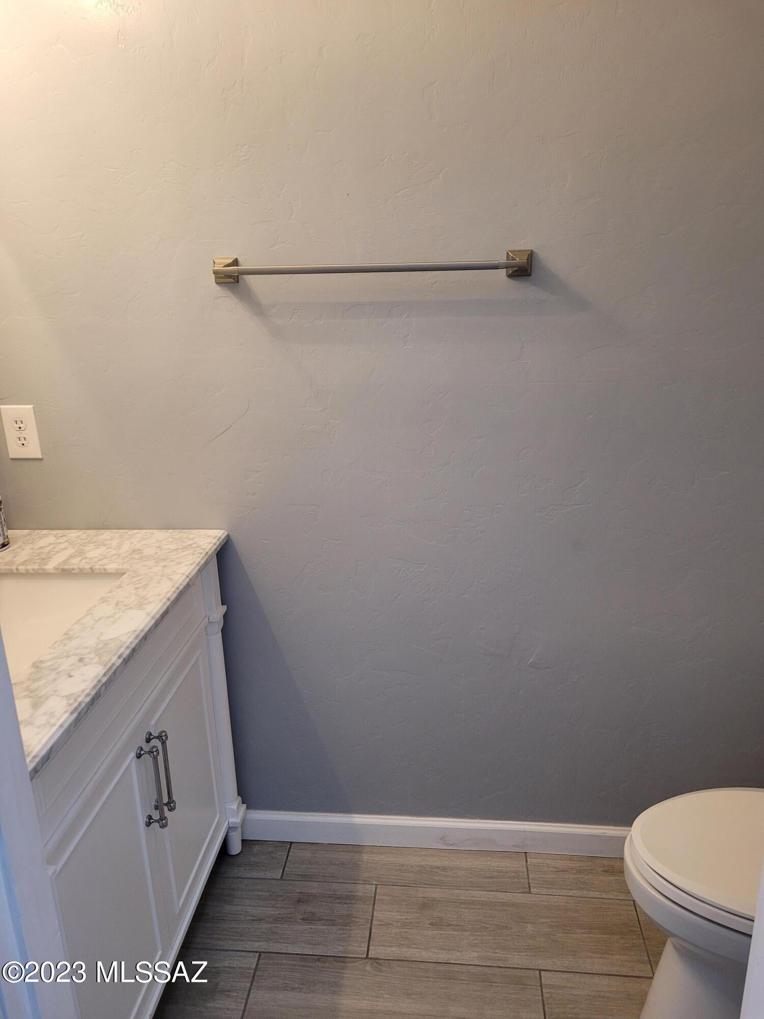 Riverside Crossing (1-133) - Residential Lease