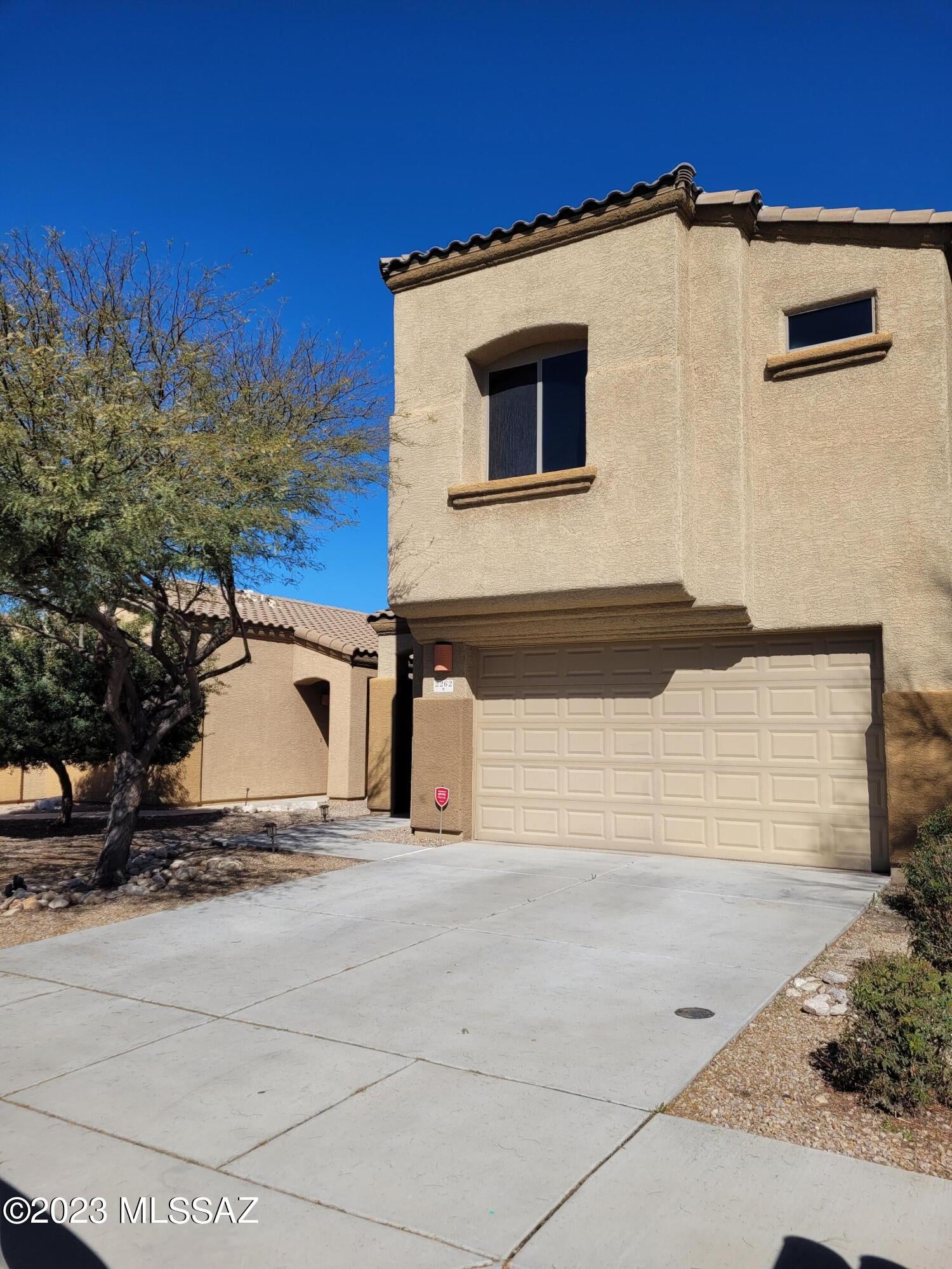 Riverside Crossing (1-133) - Residential Lease