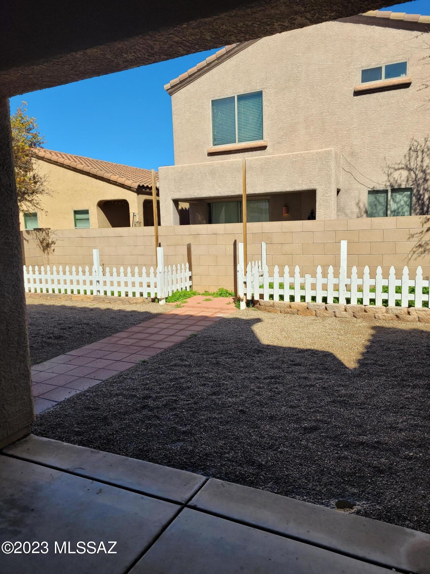 Riverside Crossing (1-133) - Residential Lease