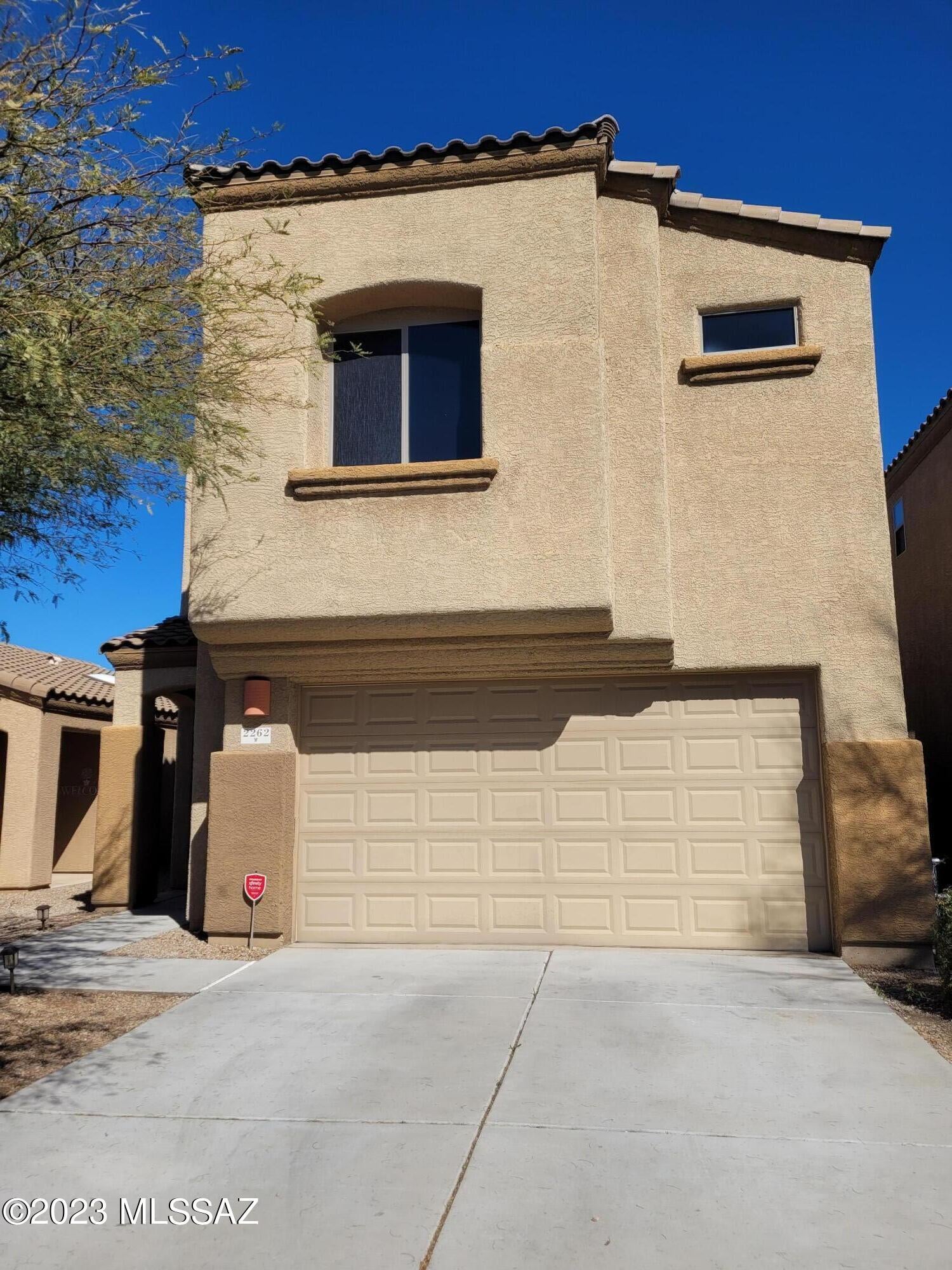 This beautiful 4 bed, 2.5 bath home is located in the popular Riverside Crossing! Excellent location close to restaurants, parks, river path, and medical centers. Inside, you will find a welcoming living area featuring neutral tile floors. The spacious kitchen features granite countertops and lots of cabinet and counter space. Washer and dryer are included. Split floorplan with a large primary bedroom showcasing a gorgeous ceiling and a private bathroom with dual sinks and a walk-in closet. Nice and low maintenance backyard great for entertaining. Unless otherwise requested by tenant put down to Blue Fox is an Equal Opportunity Housing Provider. We are also licensed Realtors