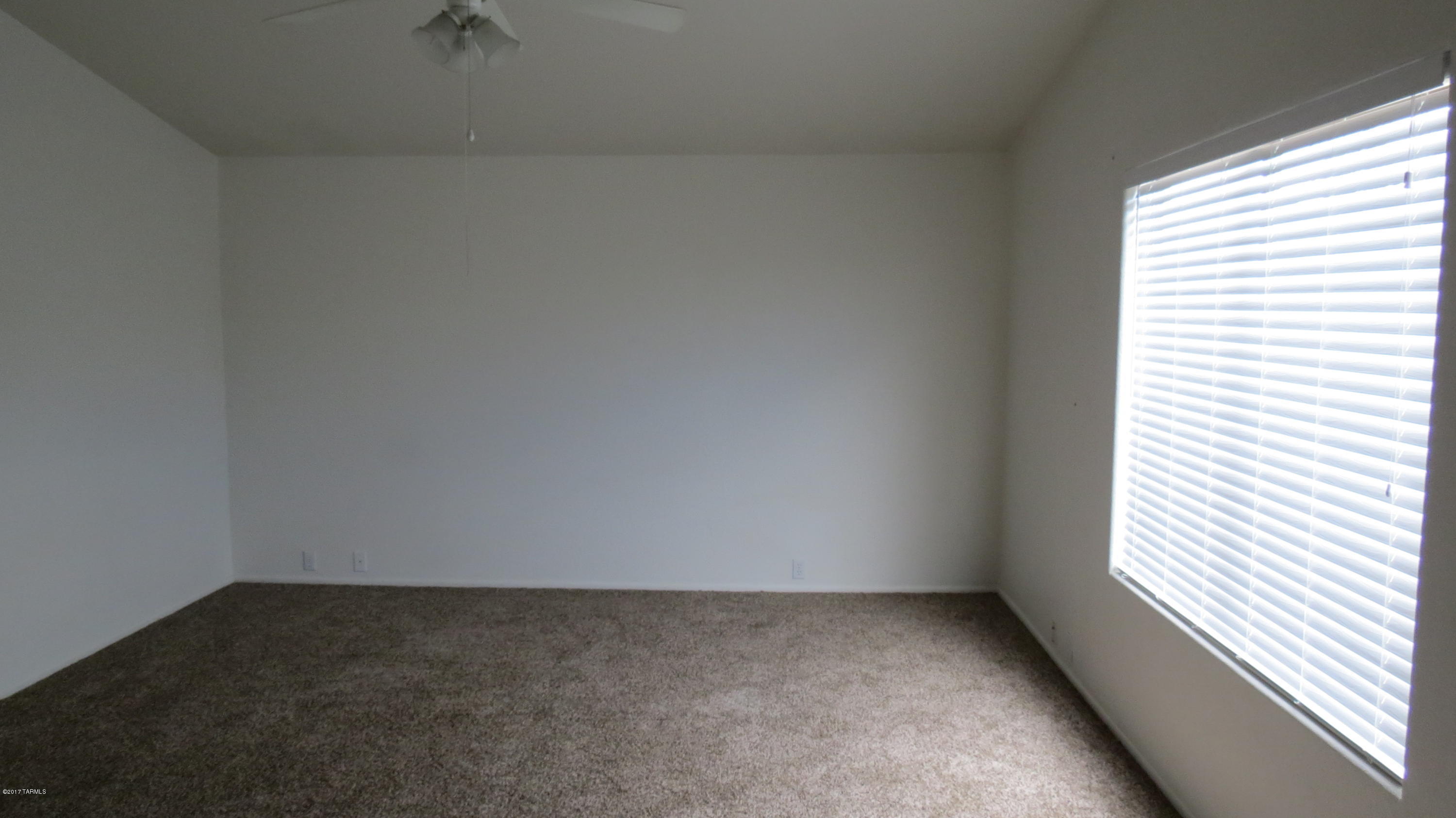 Canada Ridge (1-126) - Residential Lease