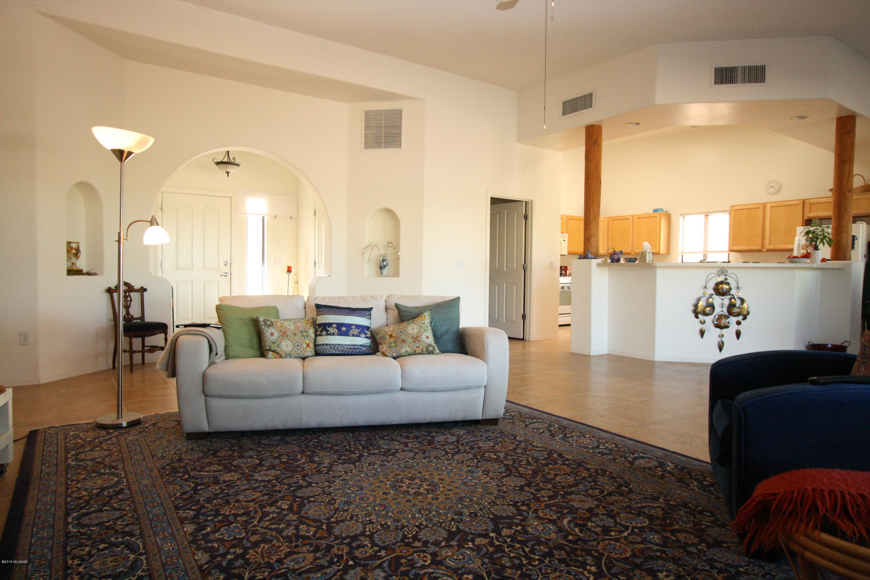 Spacious 3bdr/2ba home w/extended covered patio, sparkling pool and mountain views!
Open greatroom w/fireplace, kitchen offers tons of counter and cabinet space and bar seating. 
Large master bedroom w/patio access, master bath w/walk-in shower, dual vanity and garden tub.