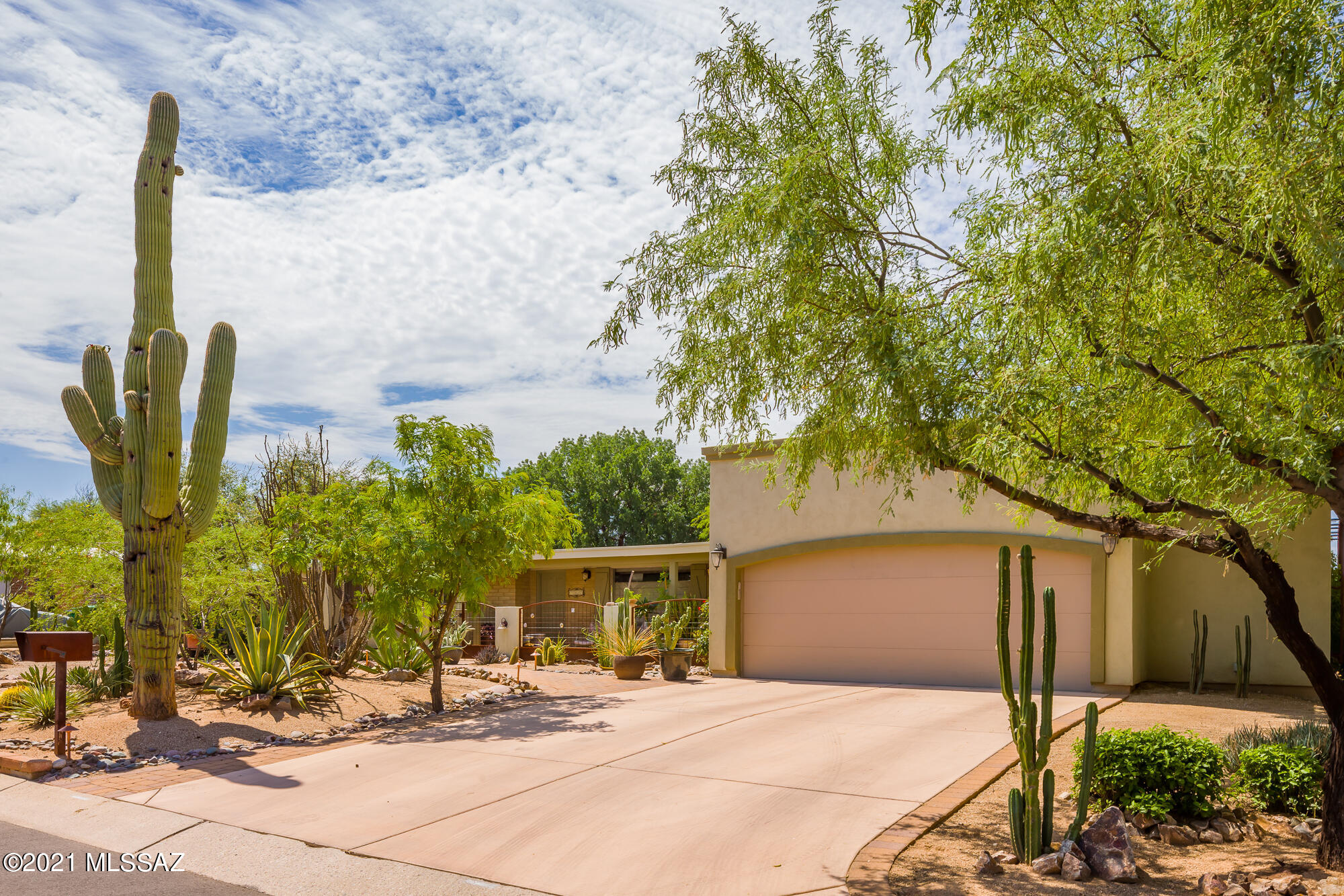 Sabino Vista South (1-79) - Residential
