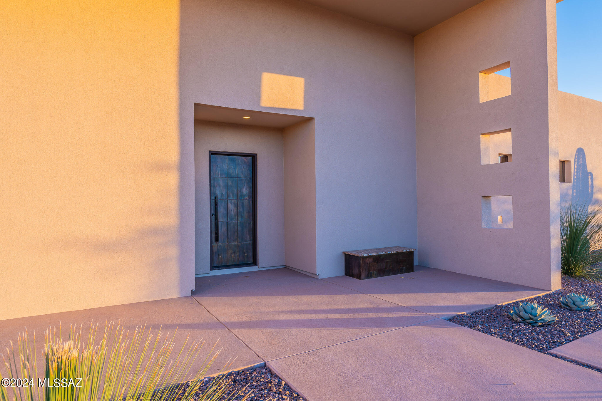 Colonia Real (1-50) - Residential