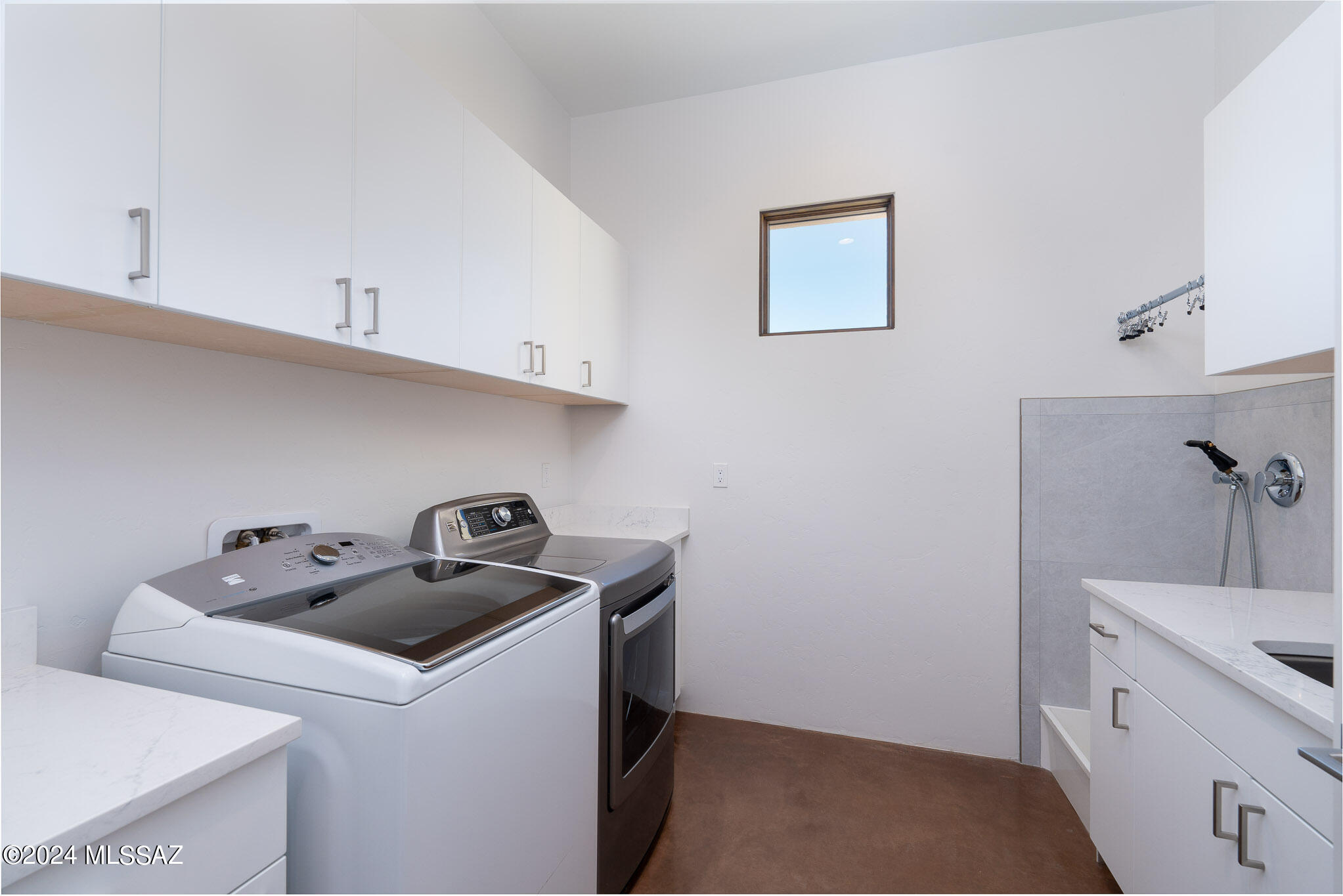 Colonia Real (1-50) - Residential