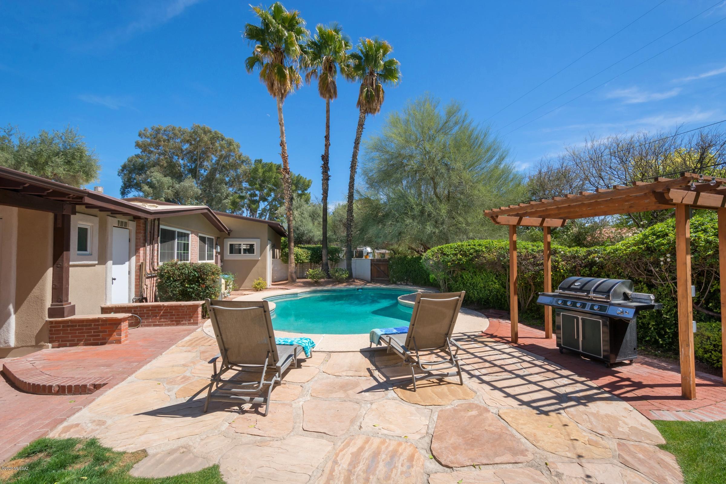 Country Club Estates NO. 1 - Residential