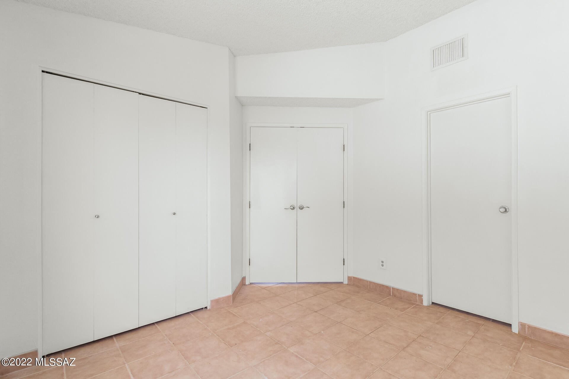 Mission Ridge (1-305) - Residential