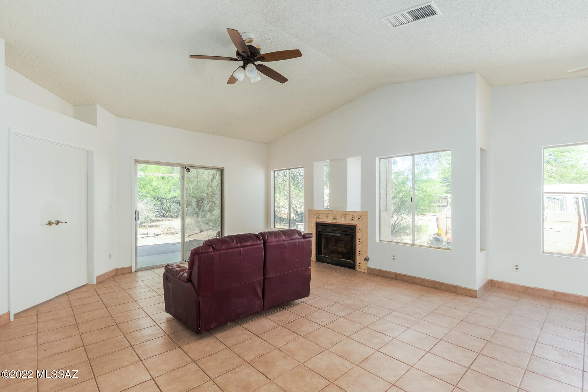 Mission Ridge (1-305) - Residential