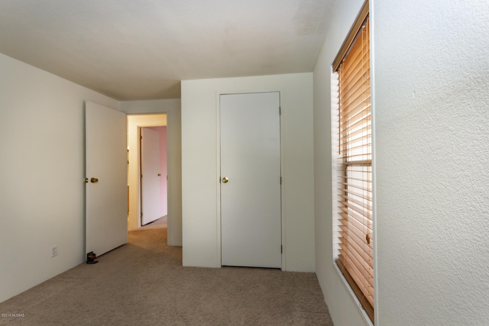 Unsubdivided - Residential