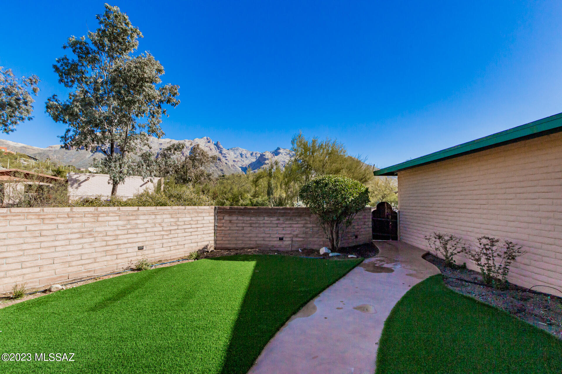 The Foothills Clusters (373-569) - Residential