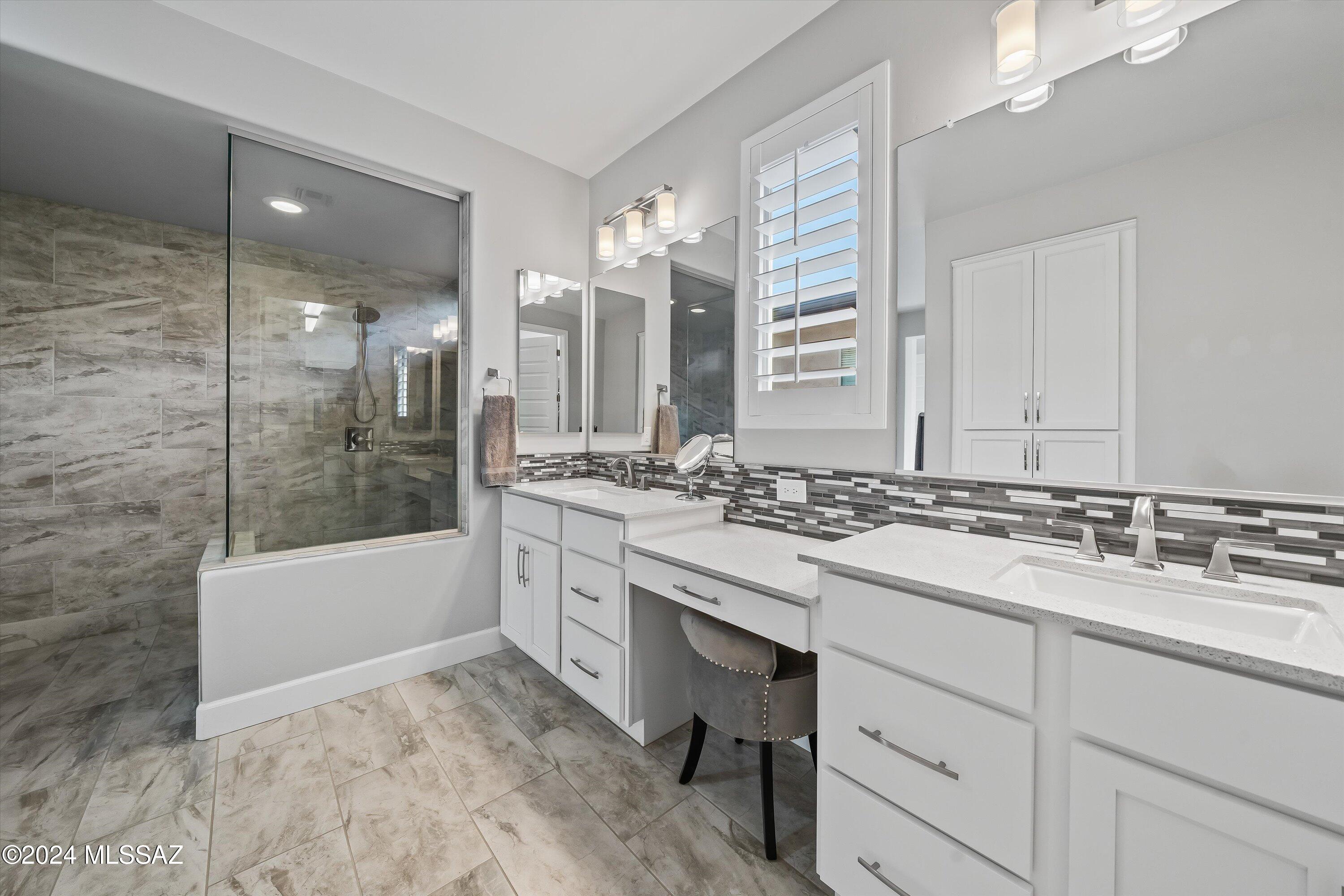 Saddlebrooke Ranch - Residential