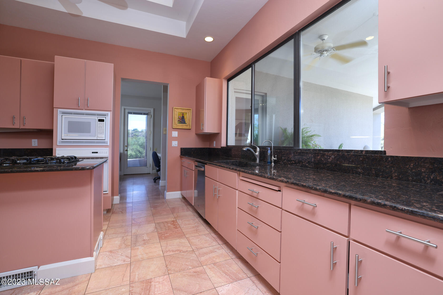 Finisterra (1-210) - Residential