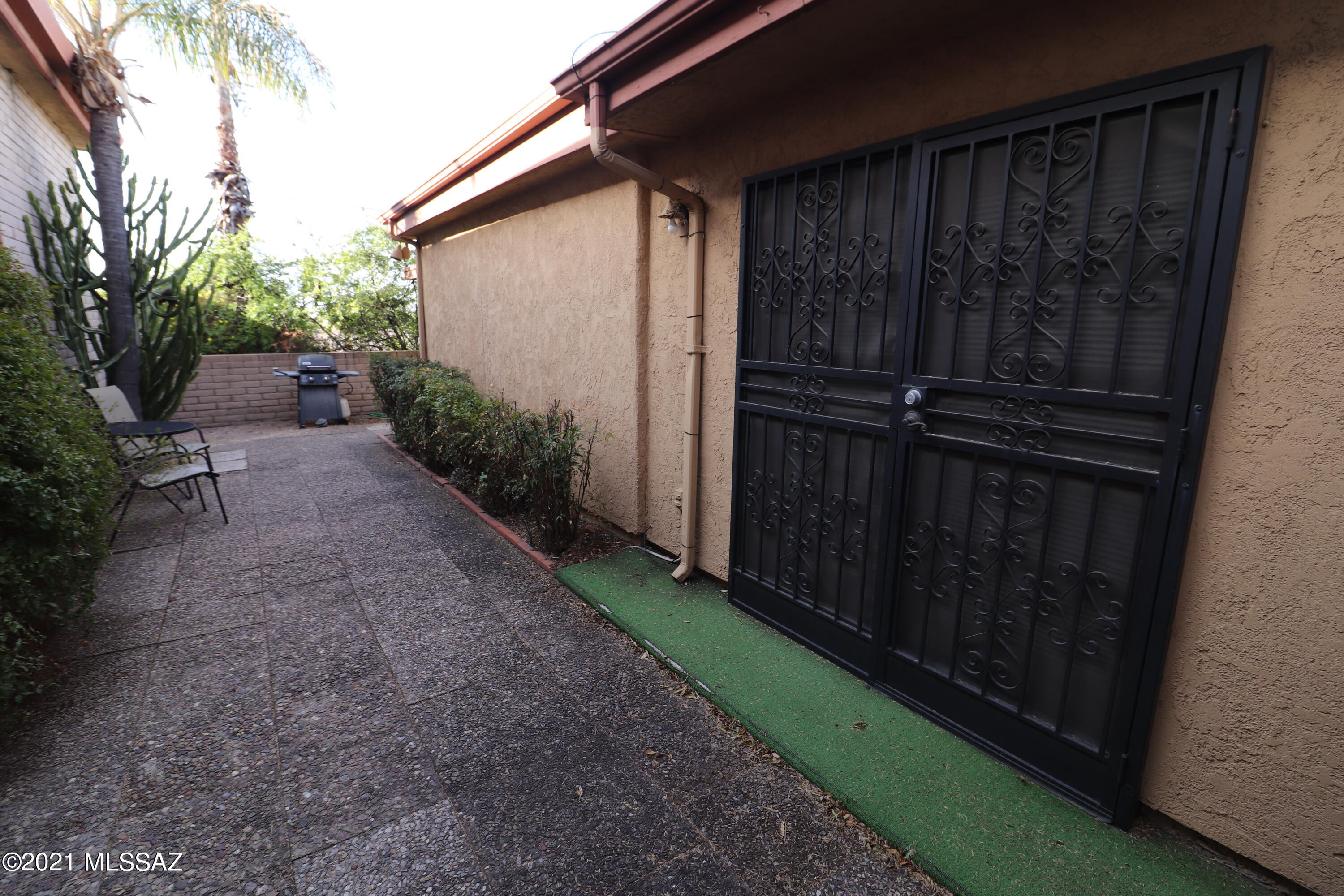 Catalina Del Rey (1-179) - Residential Lease