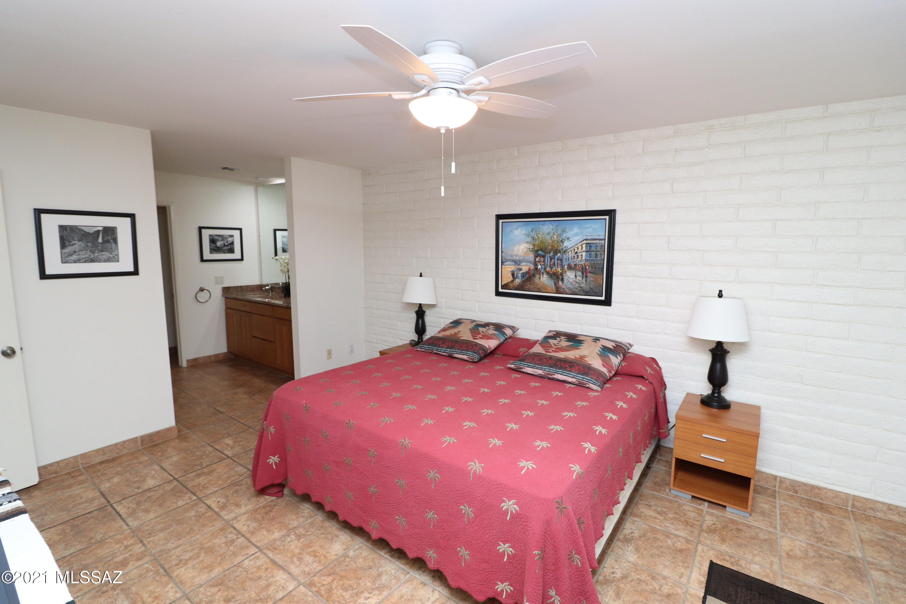 Catalina Del Rey (1-179) - Residential Lease