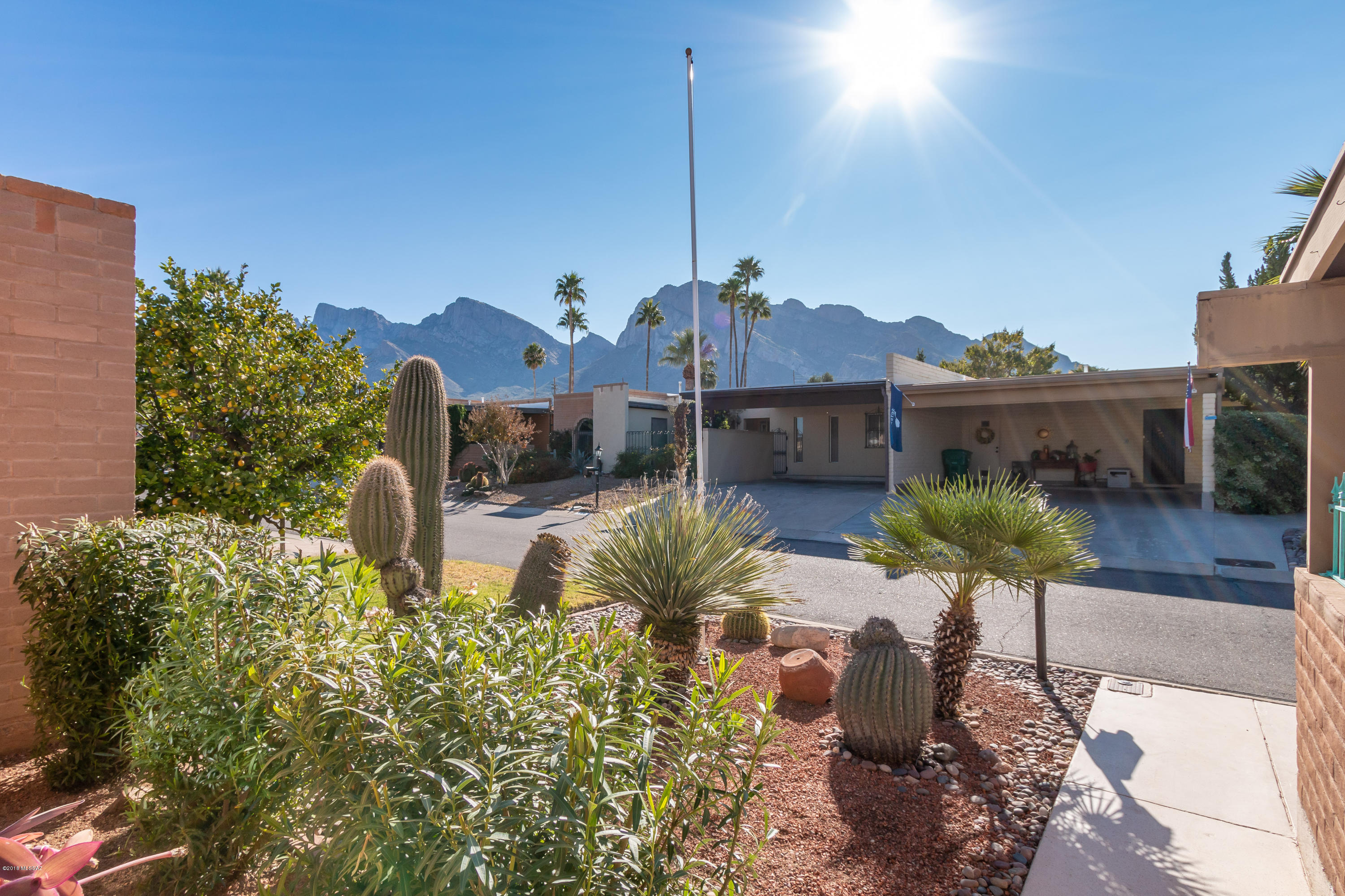 Oro Valley Townhouses (47-52, 58-91) - Residential