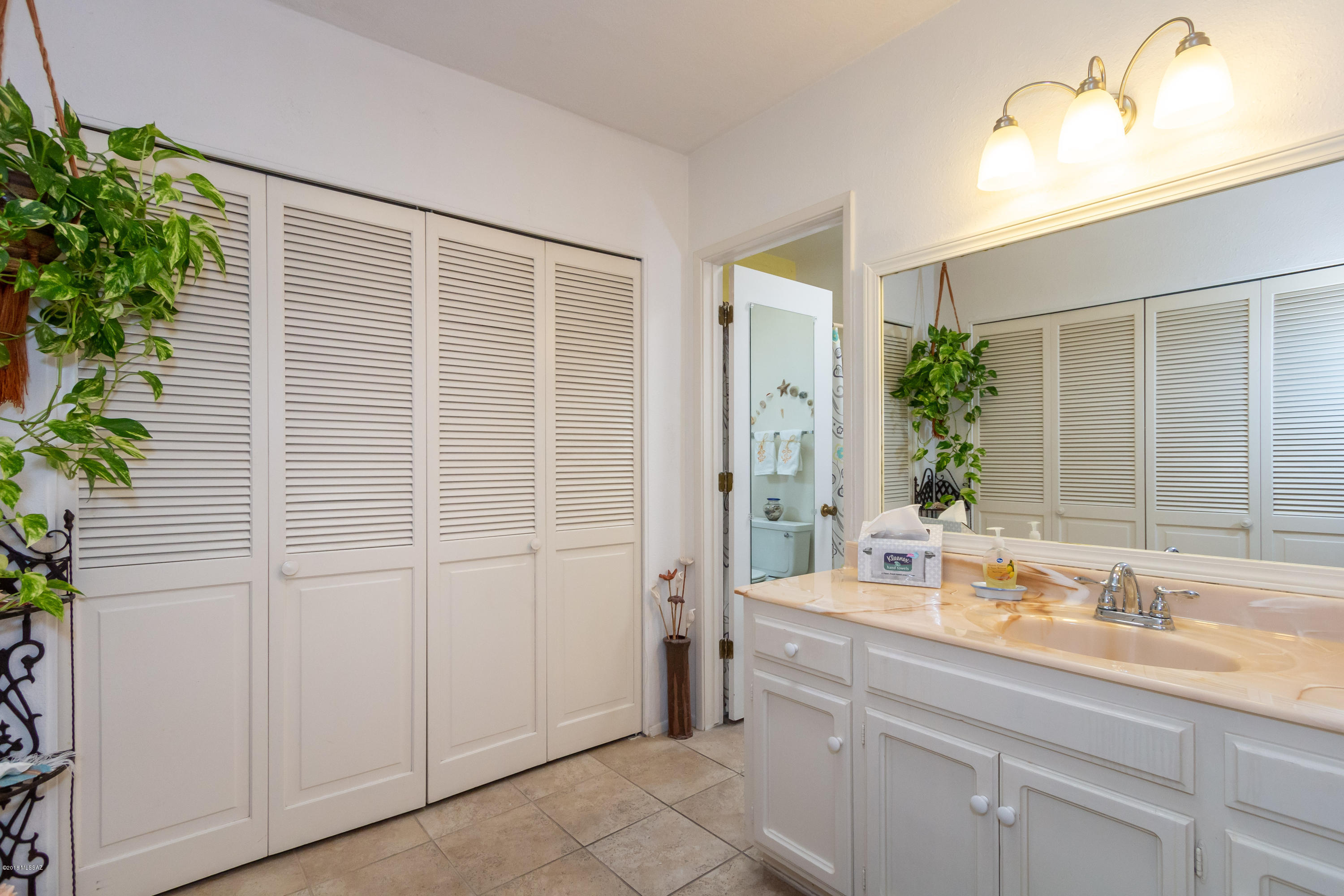 Oro Valley Townhouses (47-52, 58-91) - Residential
