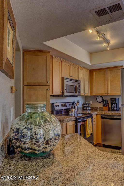 Skyline Village Condominium (1-168) - Residential Lease