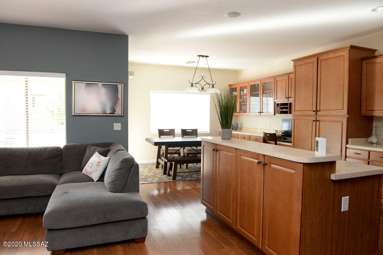 Rancho Del Lago (101-206) - Residential Lease