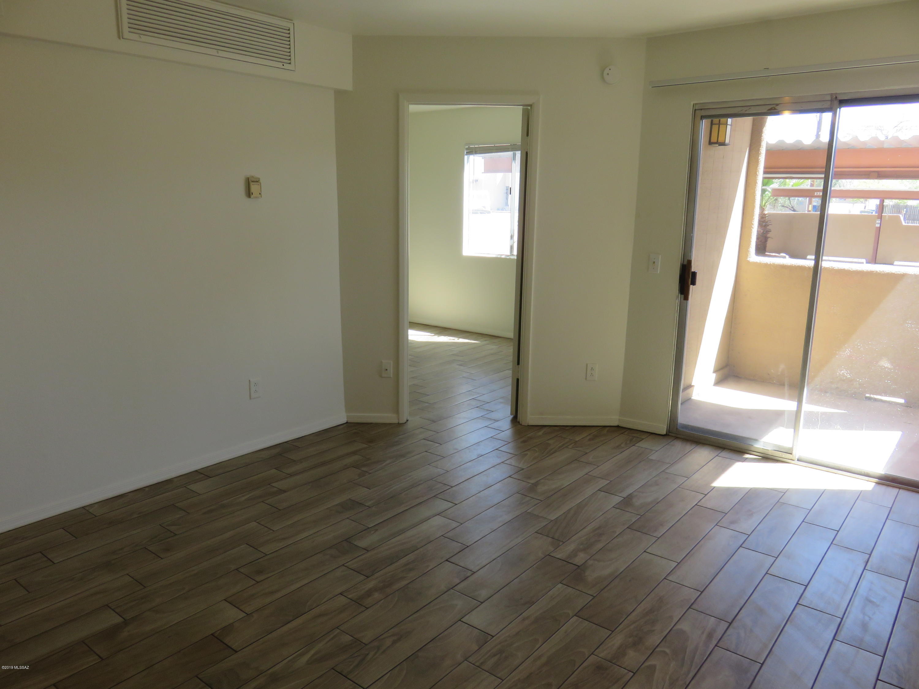 Casa Club Condominium - Residential