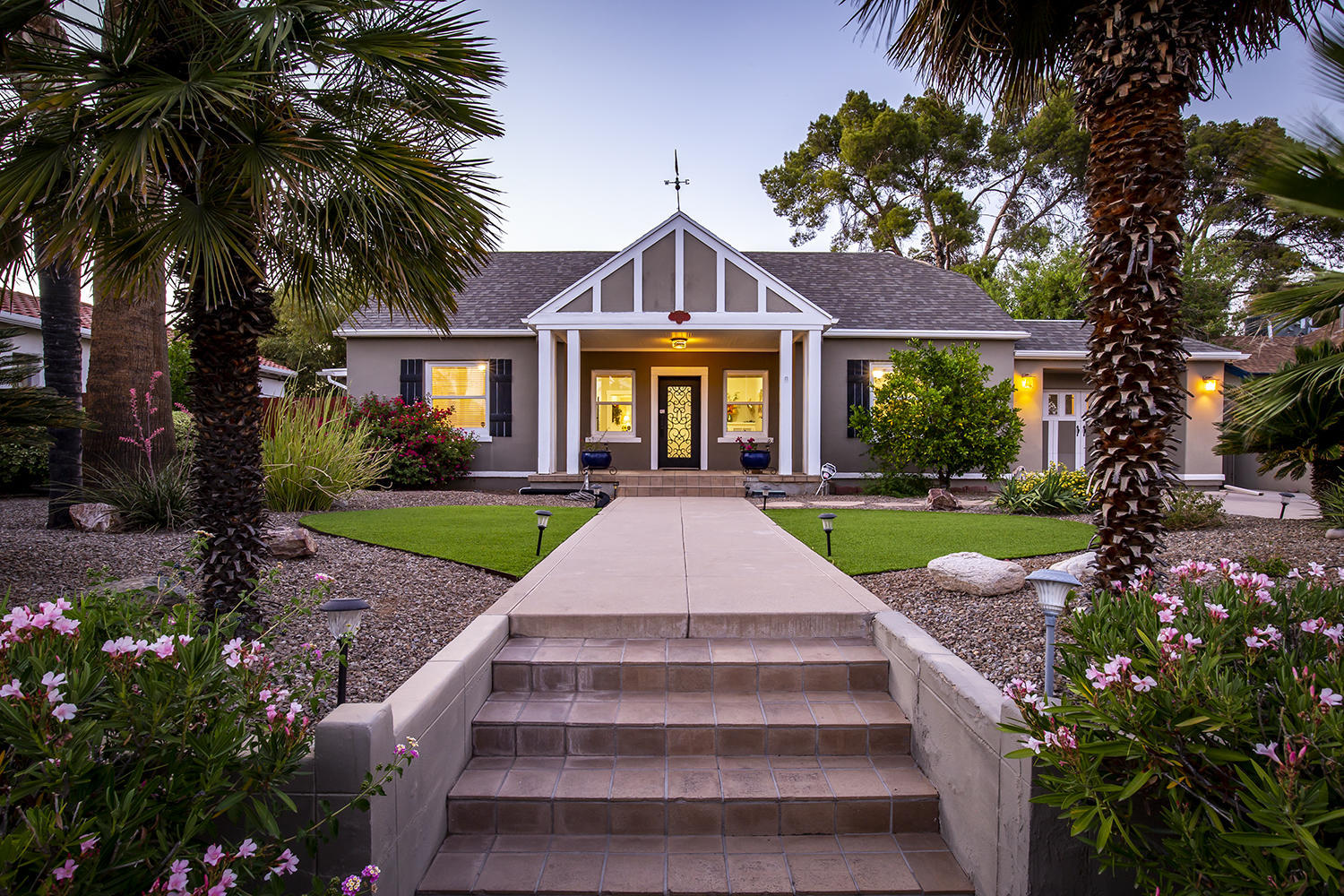 University Manor - Residential