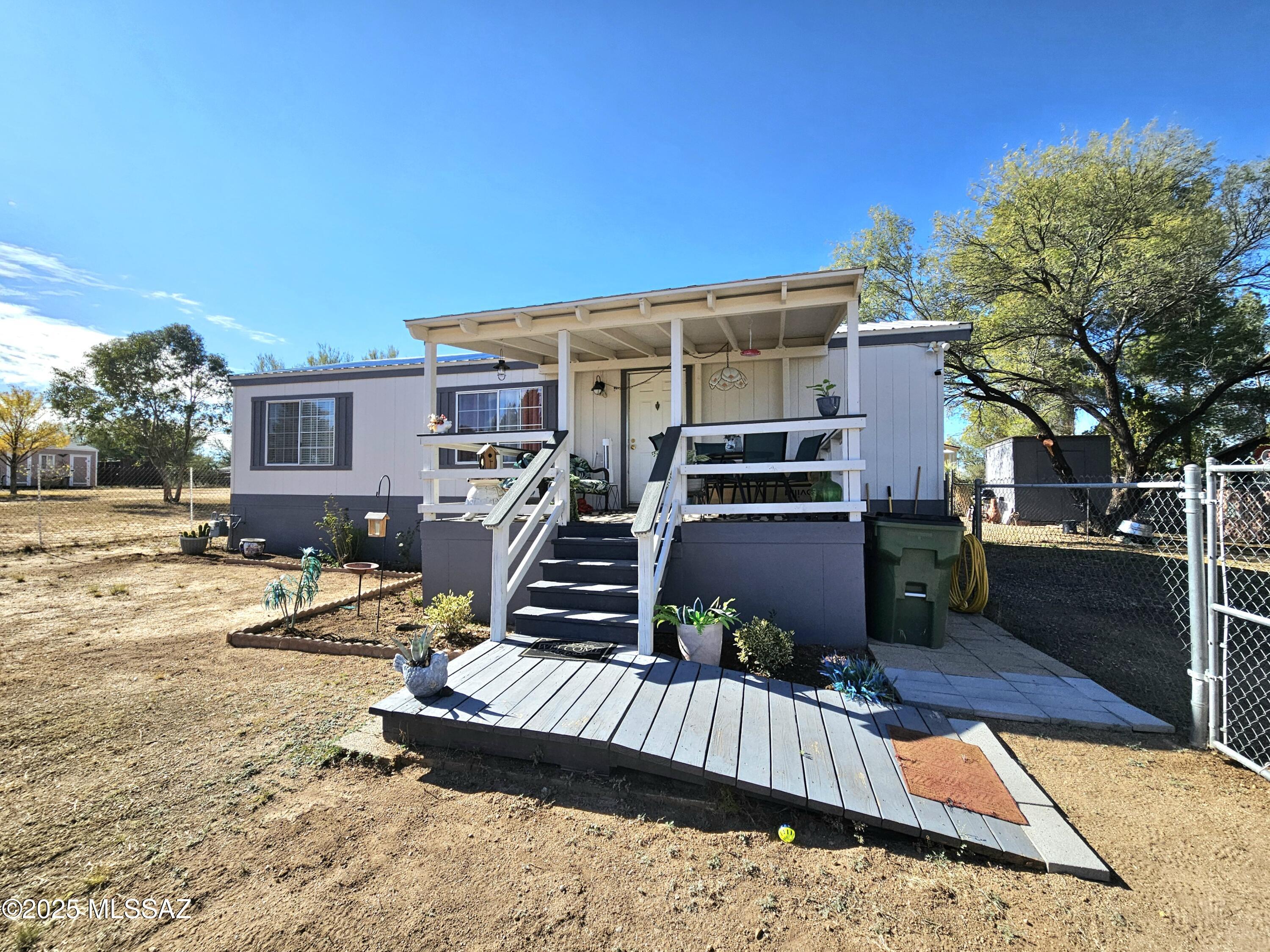Mescal Lakes - Residential