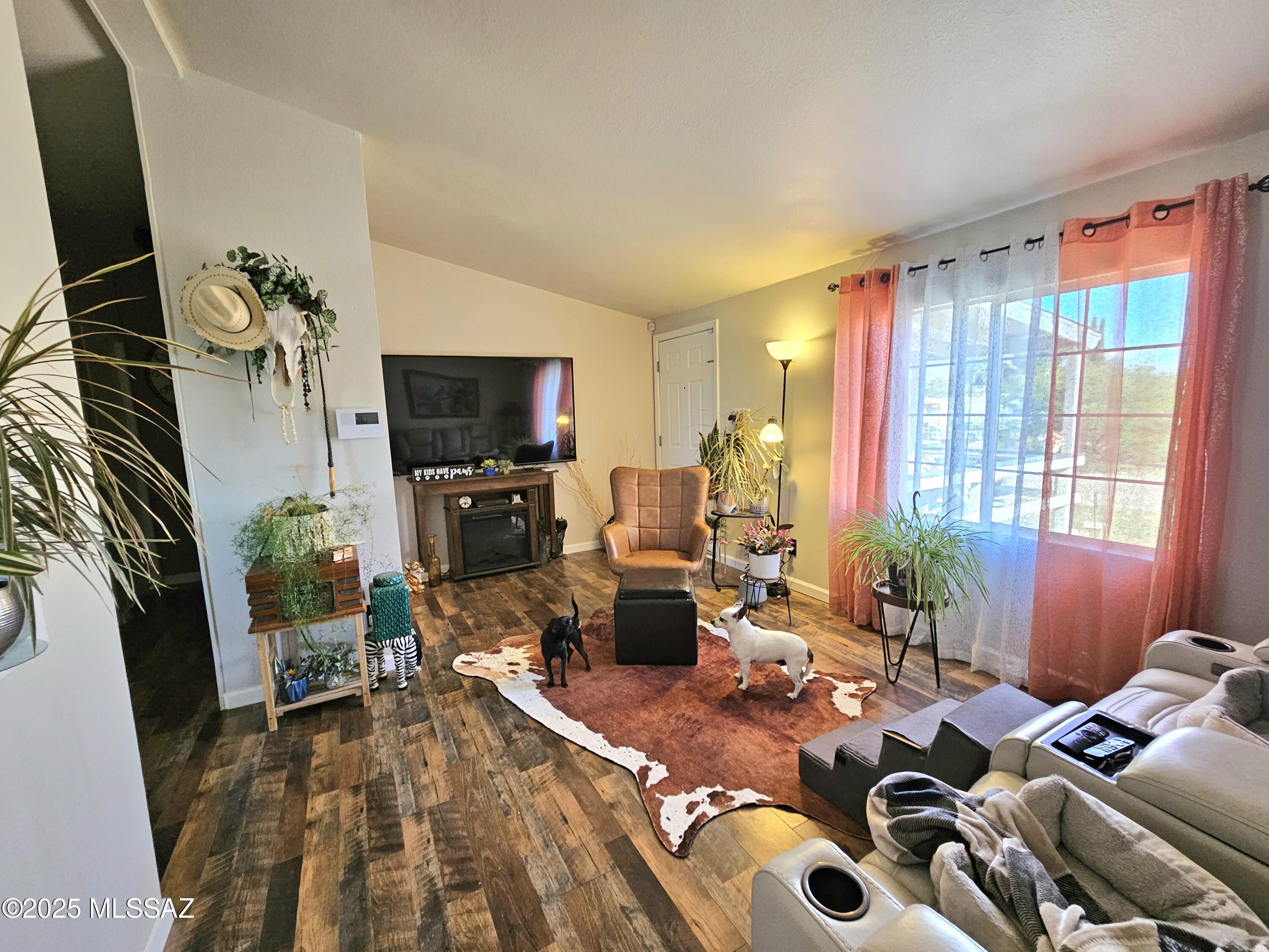 Mescal Lakes - Residential