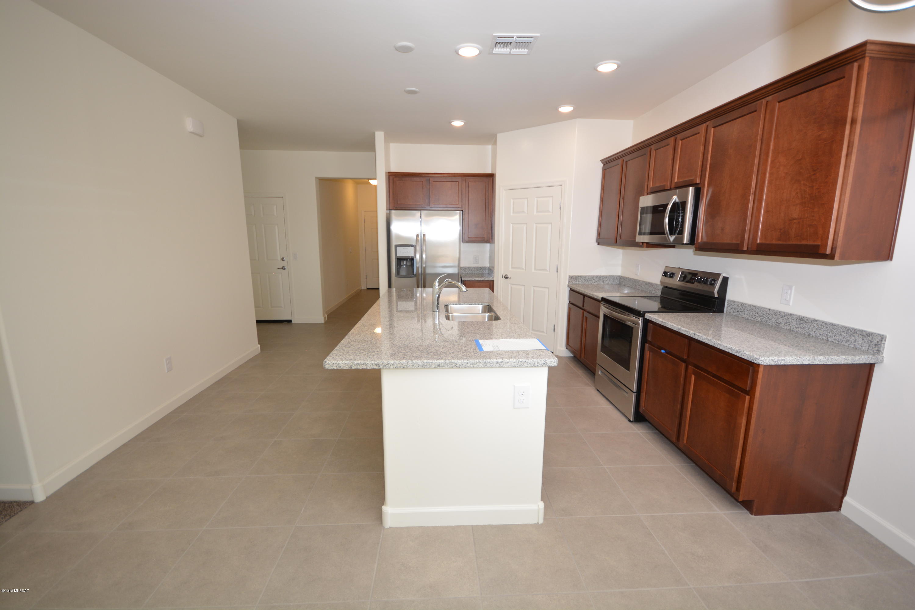 Saguaro Bloom Block 3 - Residential