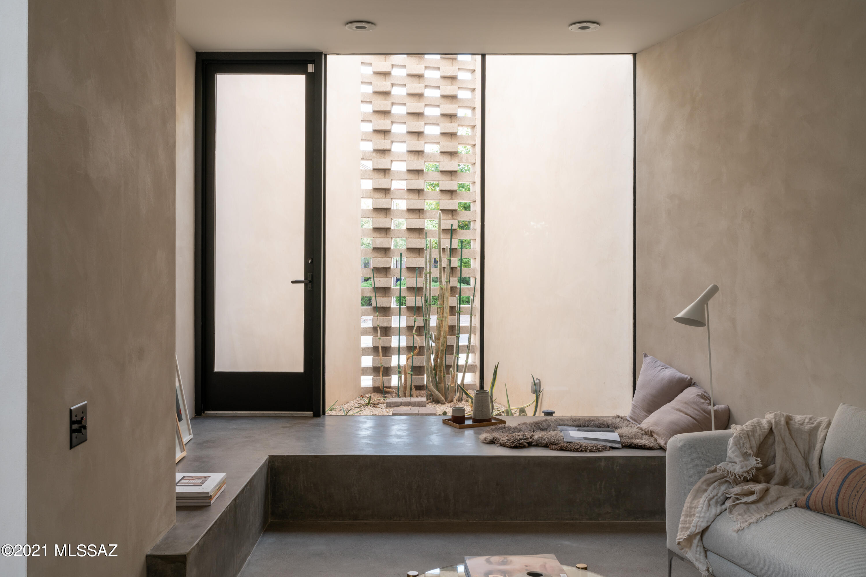 Mercado District of Menlo Park Blks A-D (1-100) - Residential
