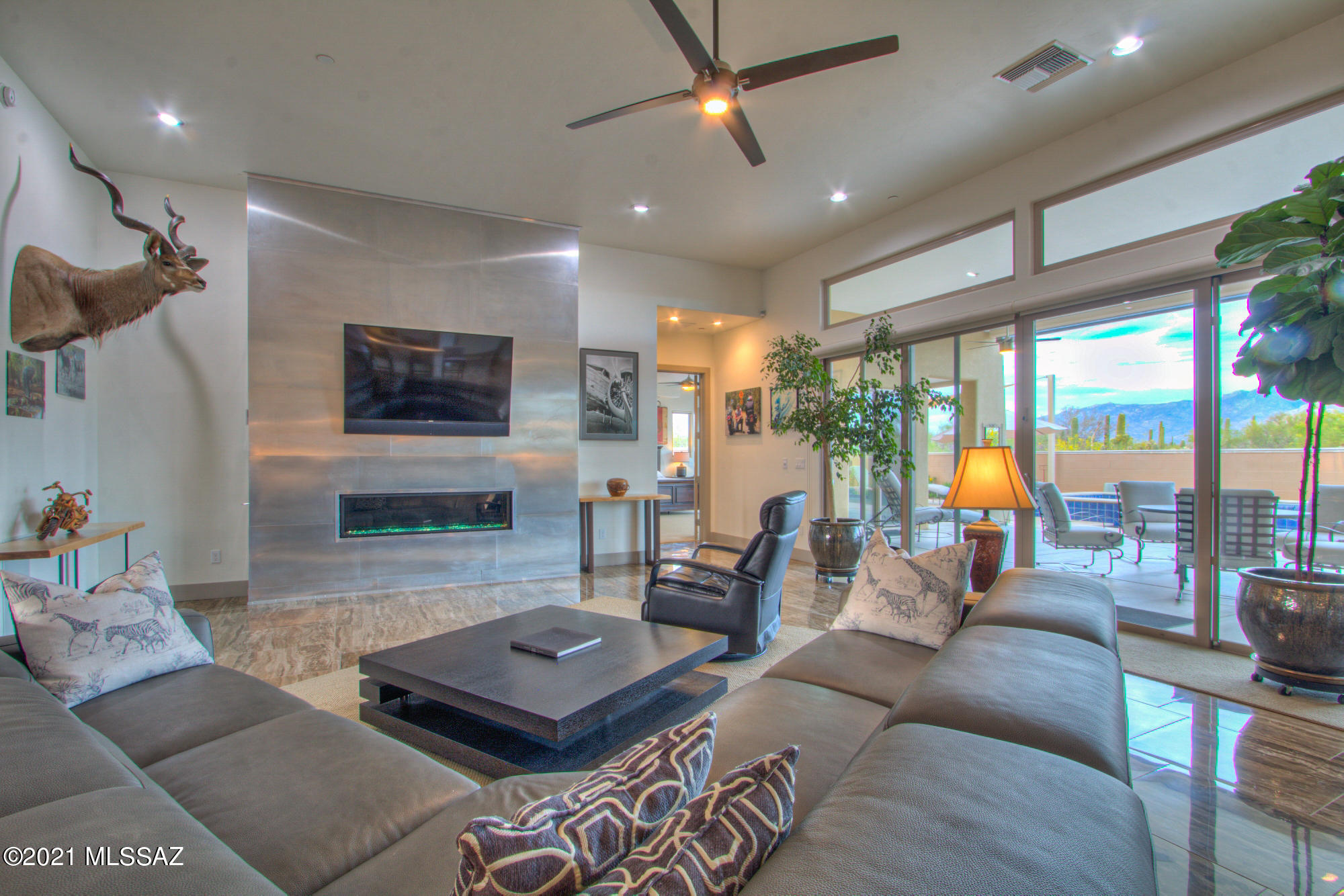 Rancho De Suenos (1-12) - Residential