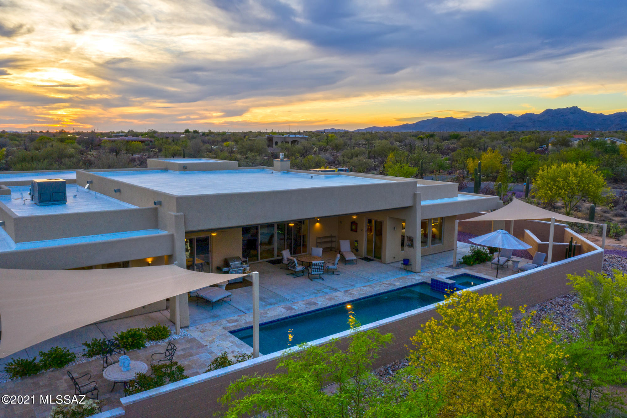 Rancho De Suenos (1-12) - Residential