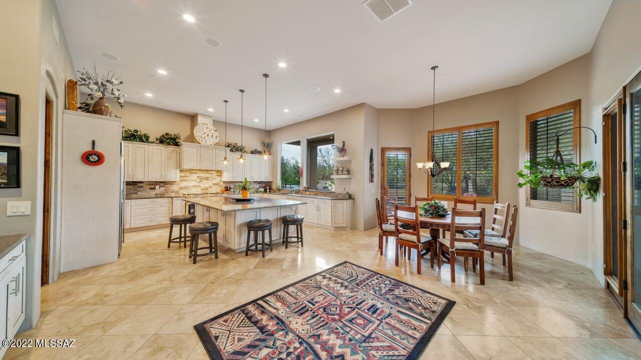 Dos Lagos at Dove Mountain (1-91) - Residential