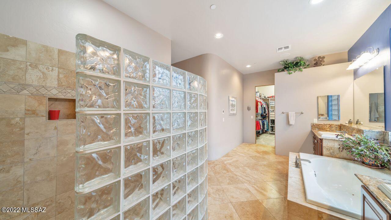 Dos Lagos at Dove Mountain (1-91) - Residential