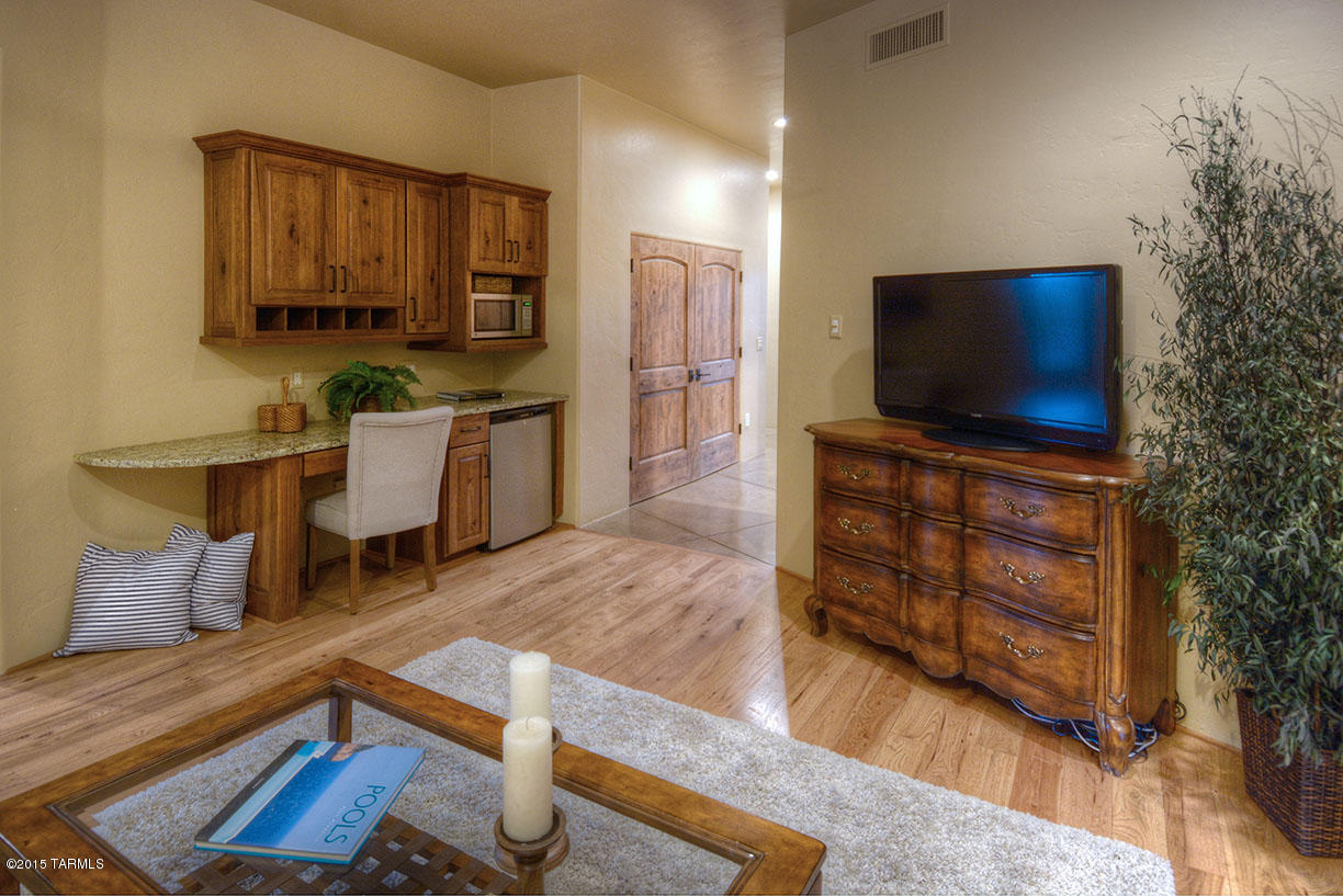 Catalina Foothills Estates NO. 3 - Residential