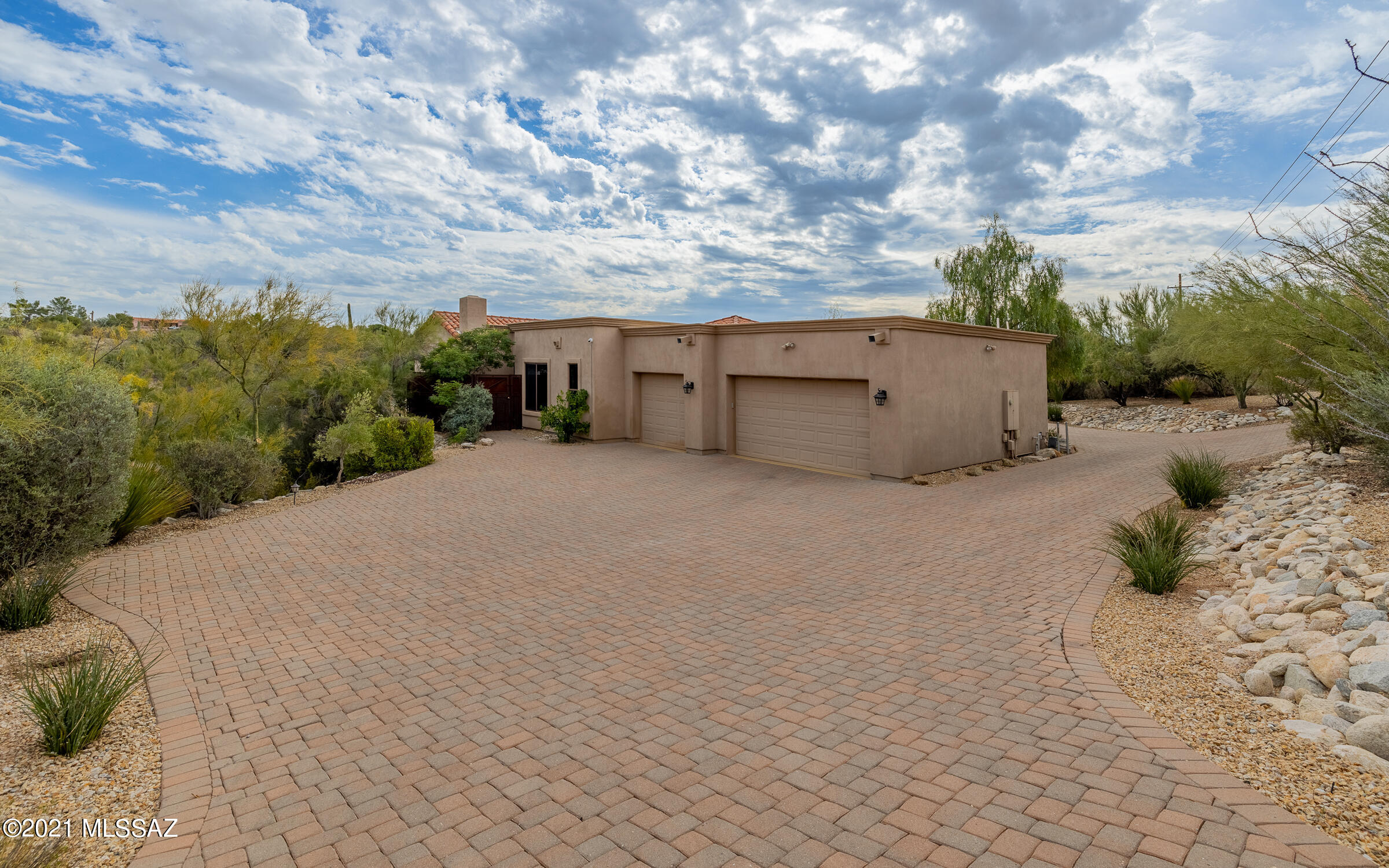 Catalina Foothills Estates NO. 10 (1-72) - Residential