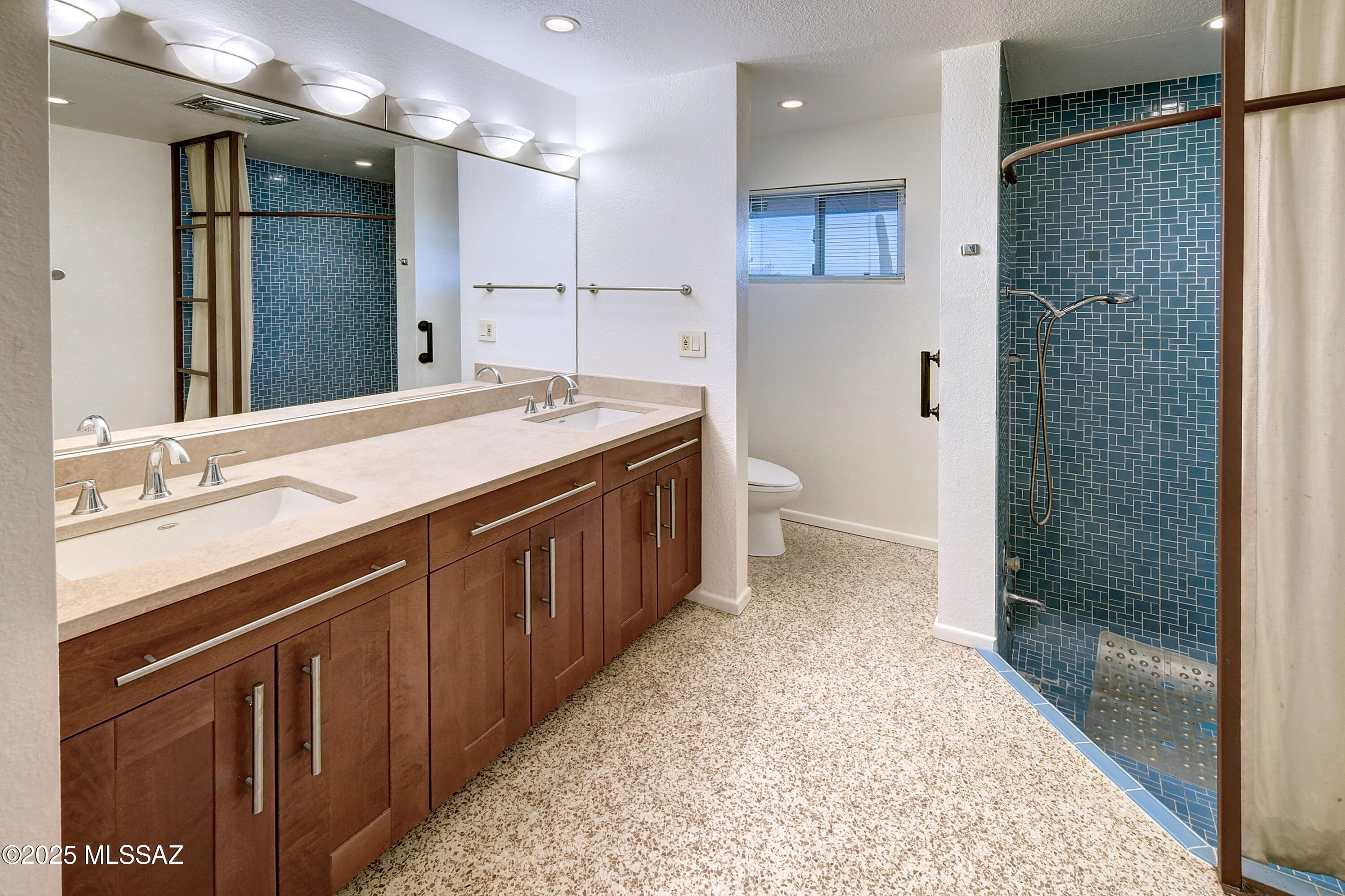 Santa Catalina Estates - Residential