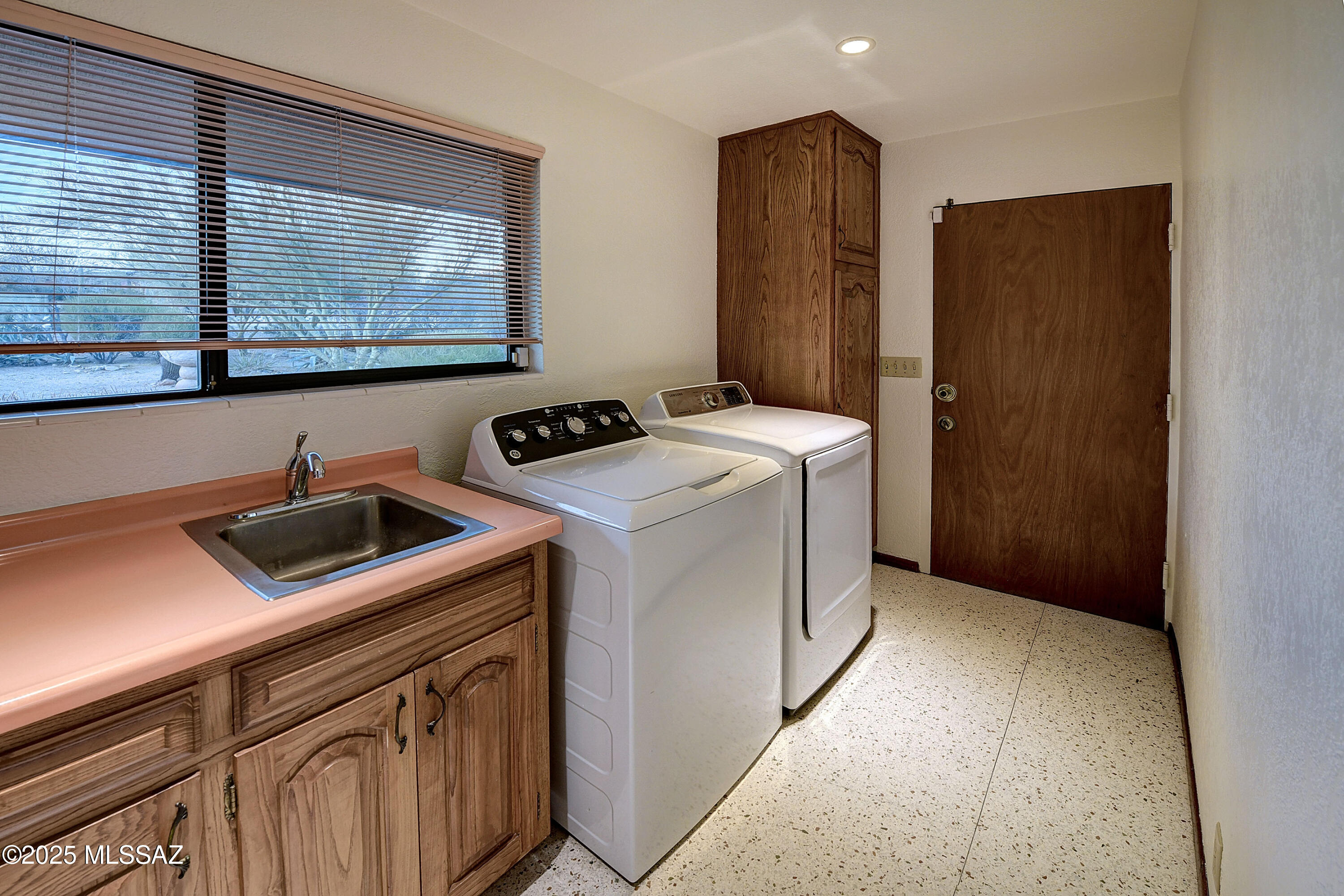 Santa Catalina Estates - Residential