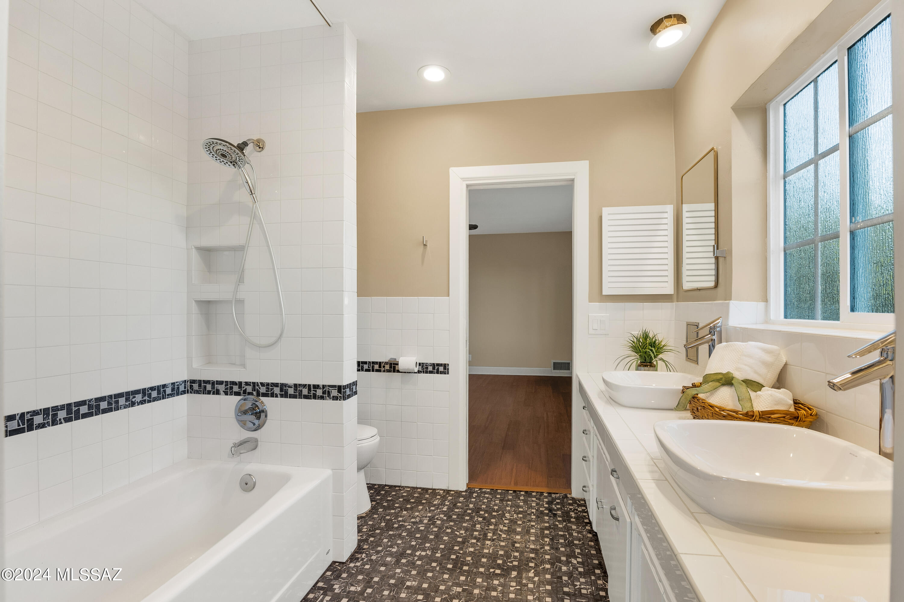 Catalina Foothills Estates NO. 5 - Residential